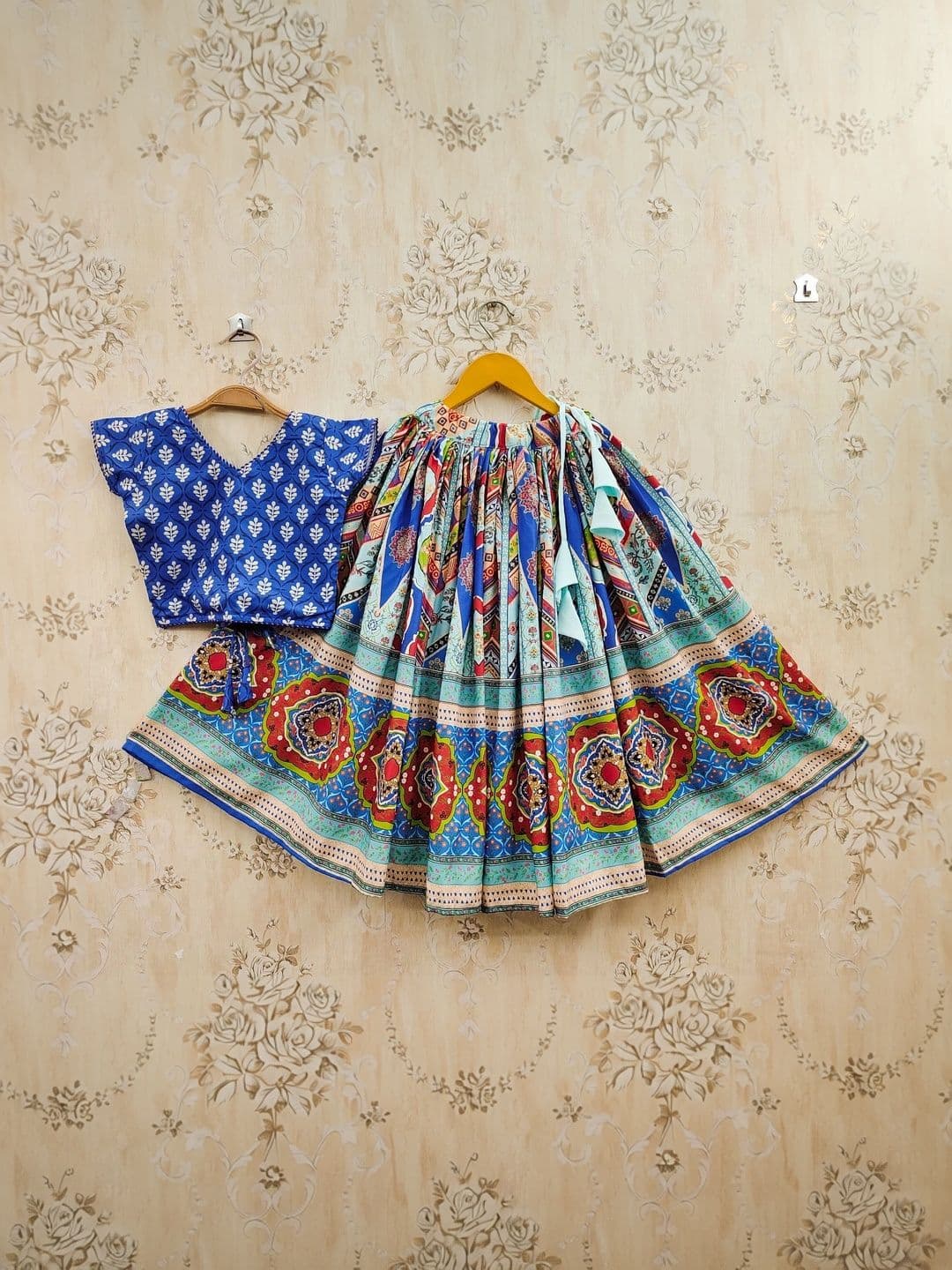 KALINI Girls Printed Block Print Ready to Wear Lehenga & thumbnail 4