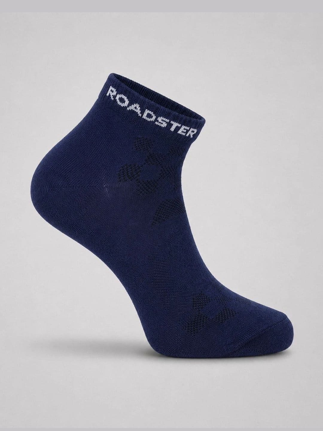 Roadster Men Pack of 3 Cotton Ankle Length Socks thumbnail 5