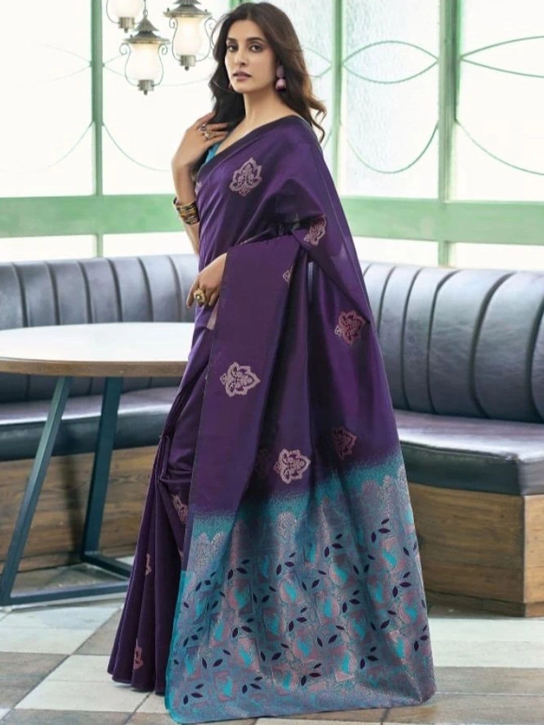 NARIVESH TRENDS Woven Design Silk Cotton Saree thumbnail 3