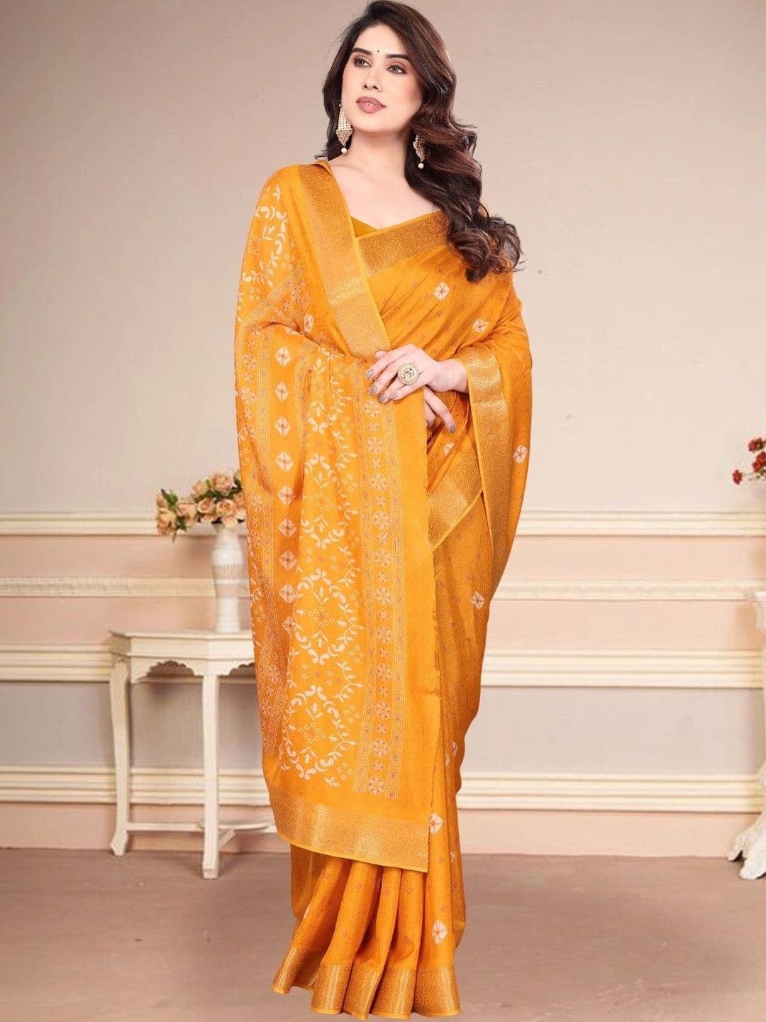 NARIVESH TRENDS Woven Design Zari Silk Blend Saree - view 1