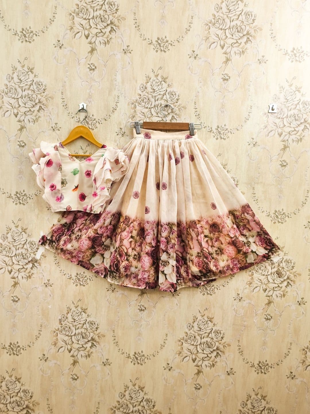 KALINI Girls Printed Ready to Wear Lehenga & thumbnail 3