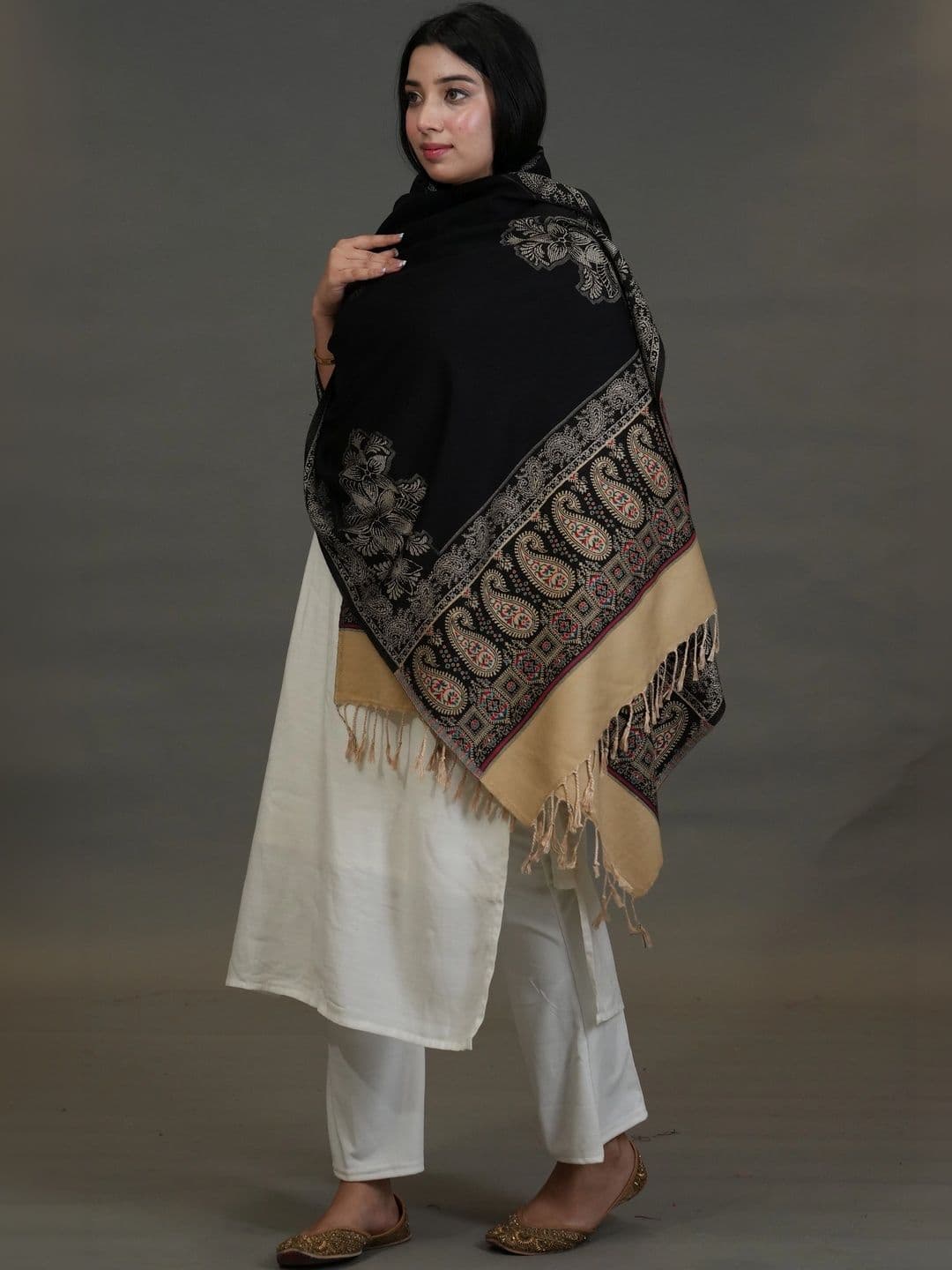 S.T. Women Paisley Woven Design Acrylic Shawl thumbnail 5