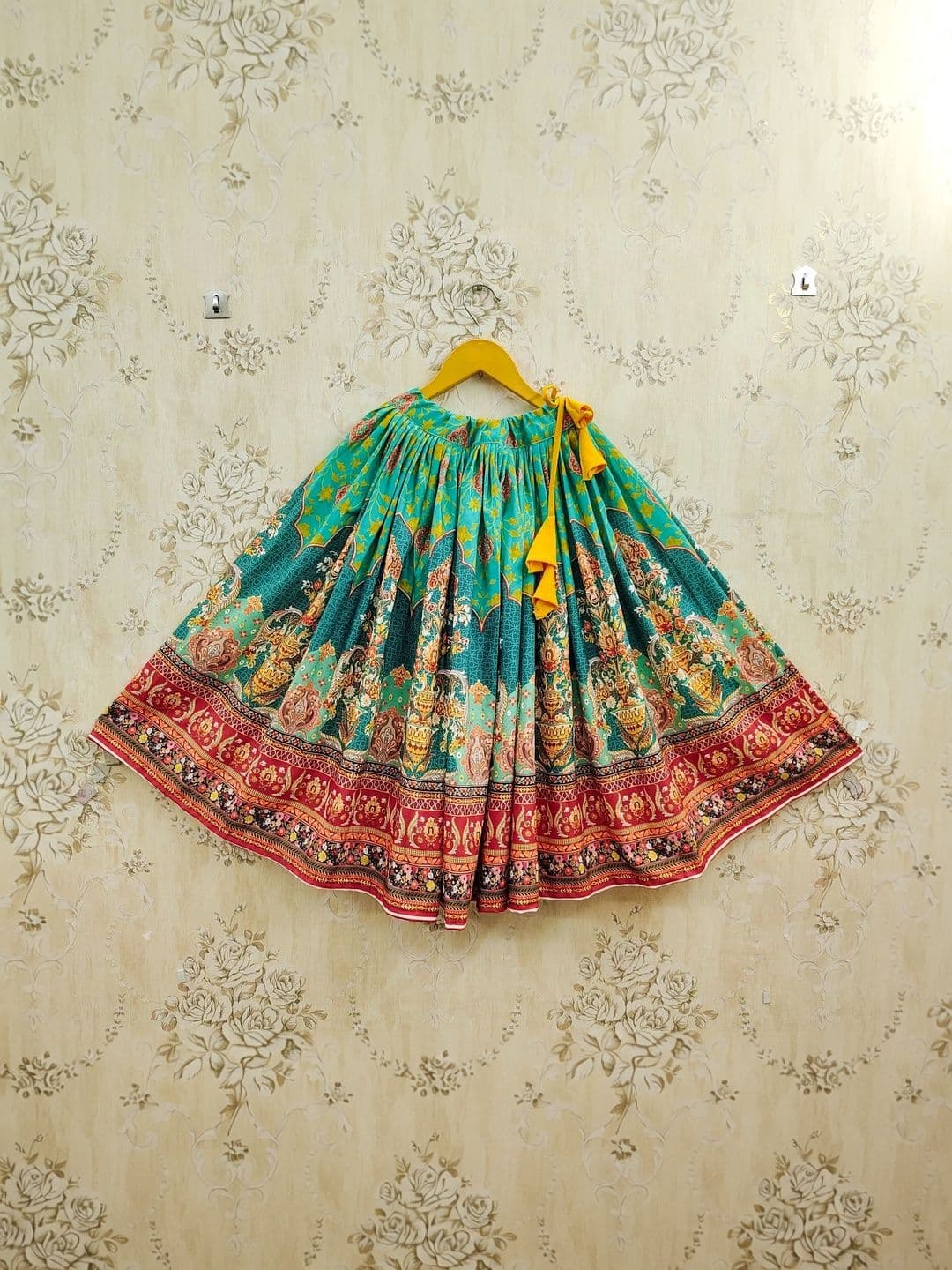KALINI Girls Printed Kalamkari Ready to Wear Lehenga & thumbnail 2