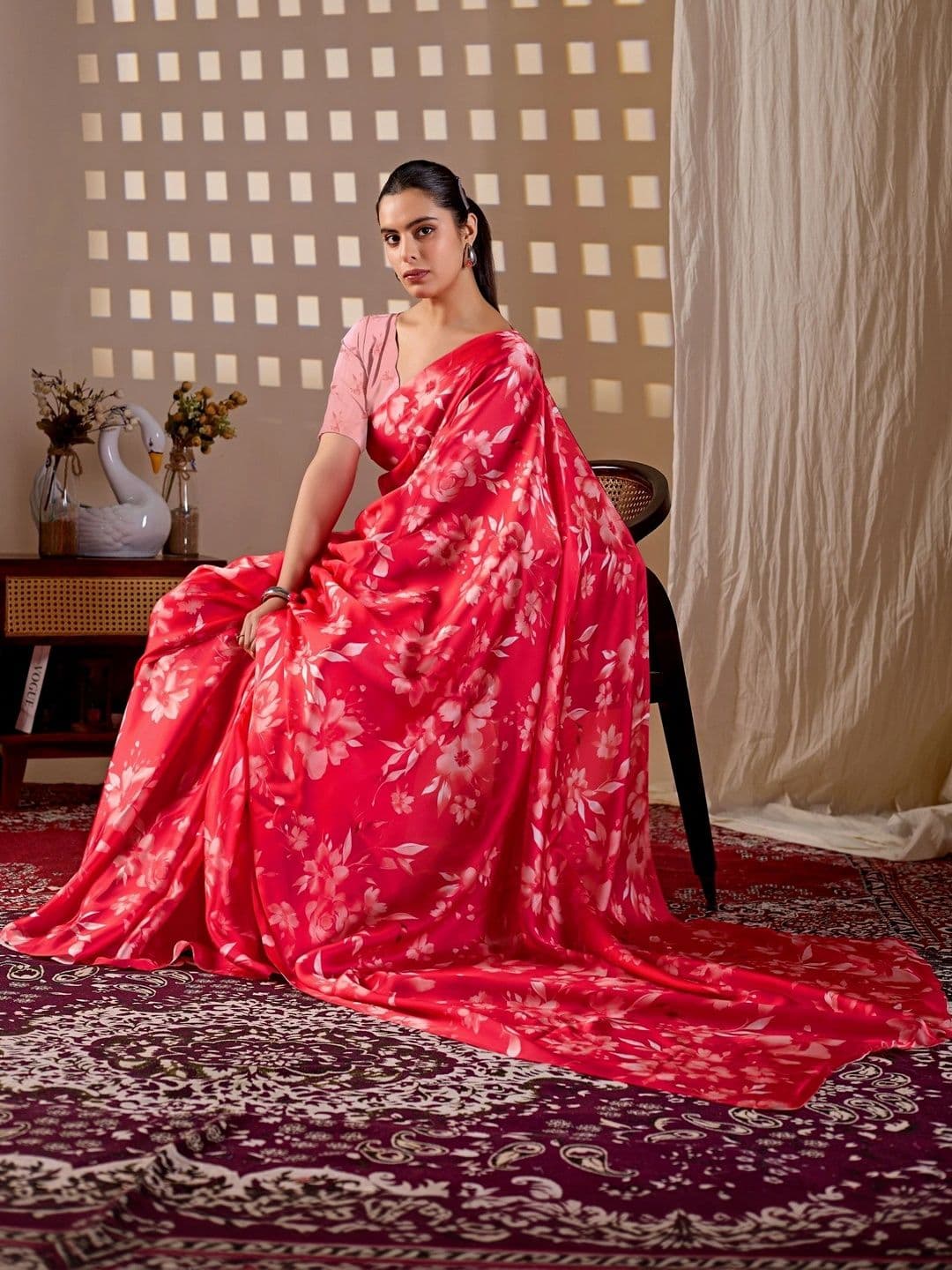 DIVASTRI Floral Satin Designer Saree thumbnail 7