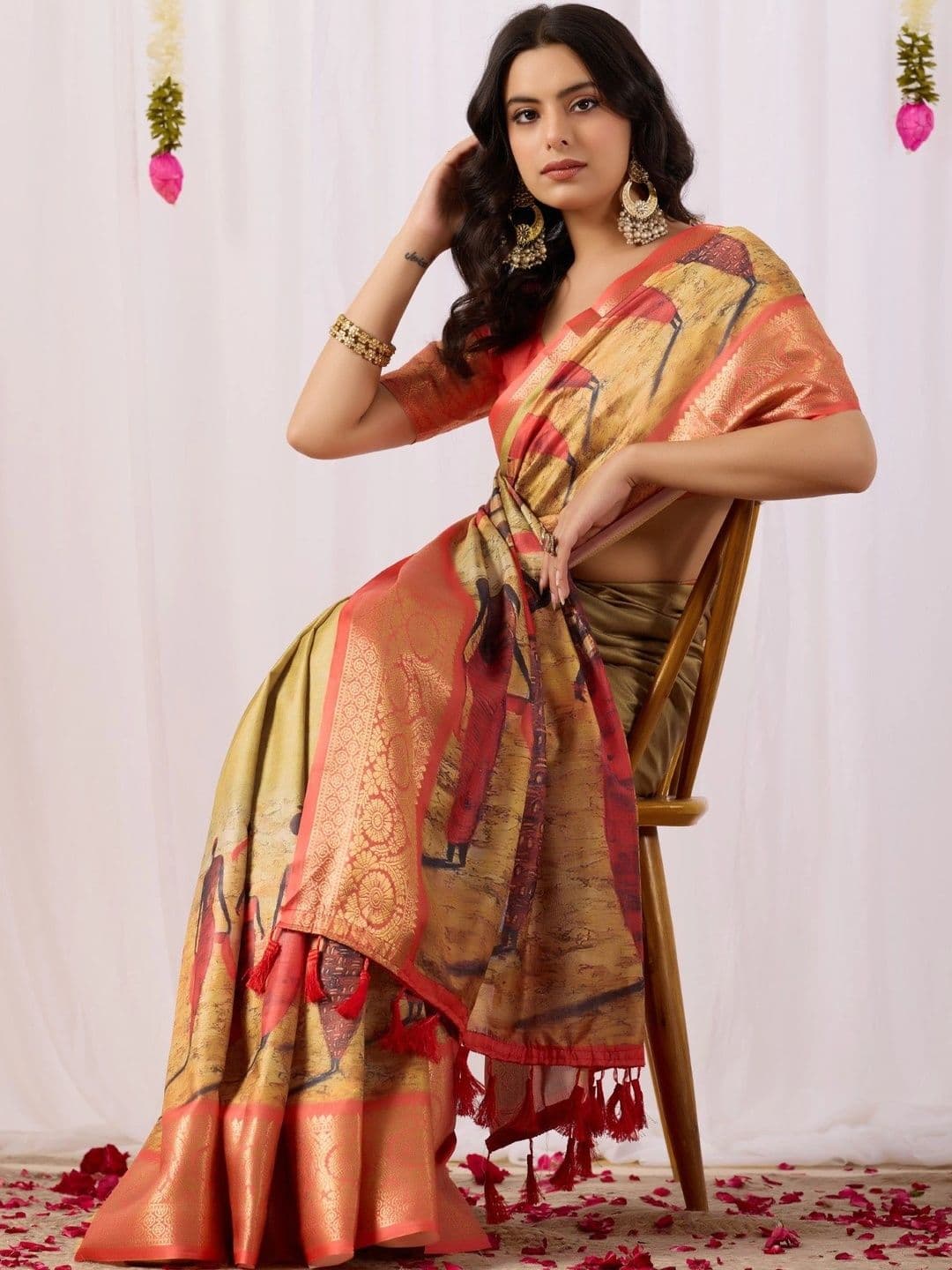 DIVASTRI Warli Zari Silk Blend Designer Saree thumbnail 3