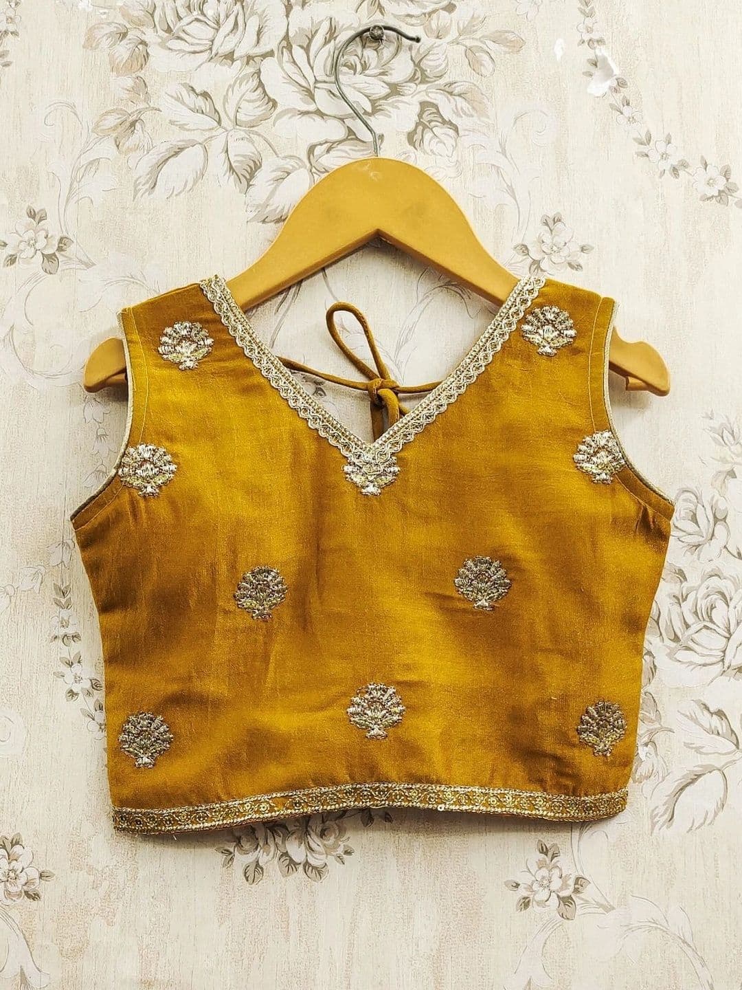 KALINI Girls Embellished Thread Work Ready to Wear Lehenga & thumbnail 7
