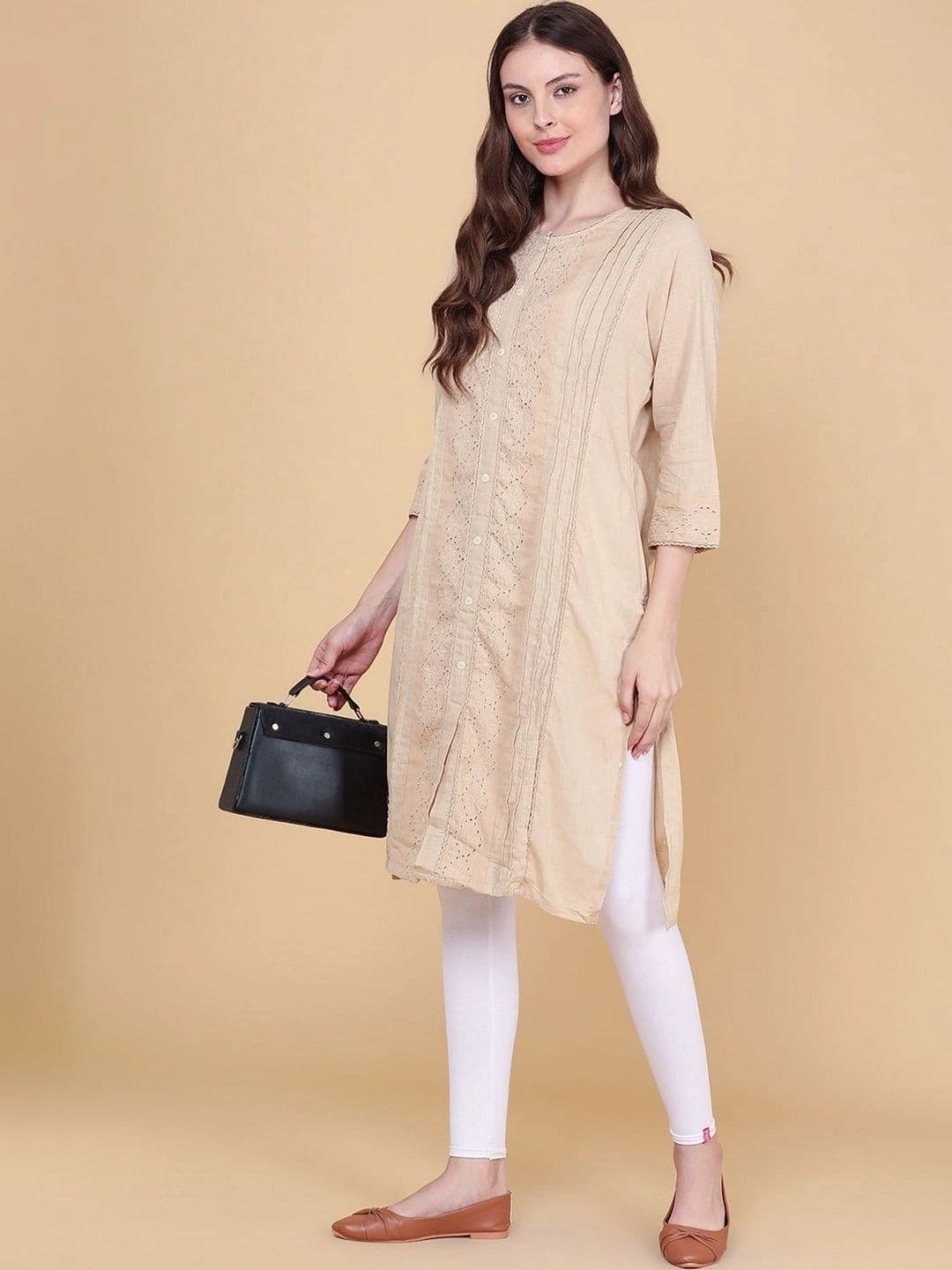 LIMEROAD Women Embellished Thread Work Kurta thumbnail 3
