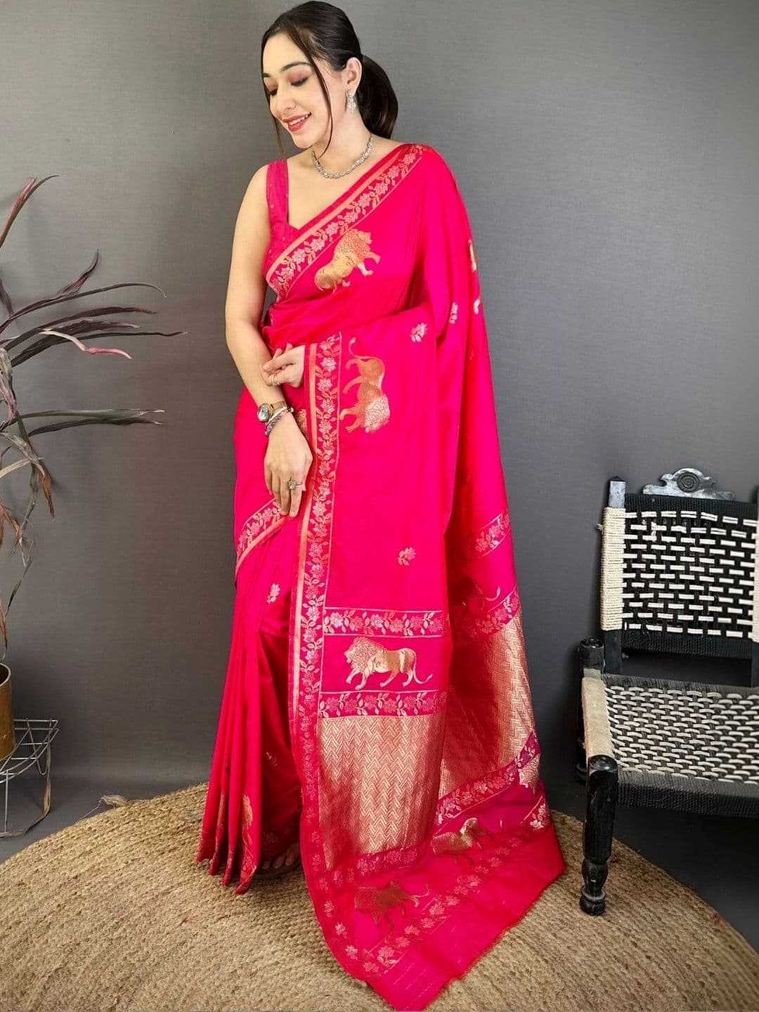 KALINI Woven Design Zari Art Silk Banarasi Saree - view 1