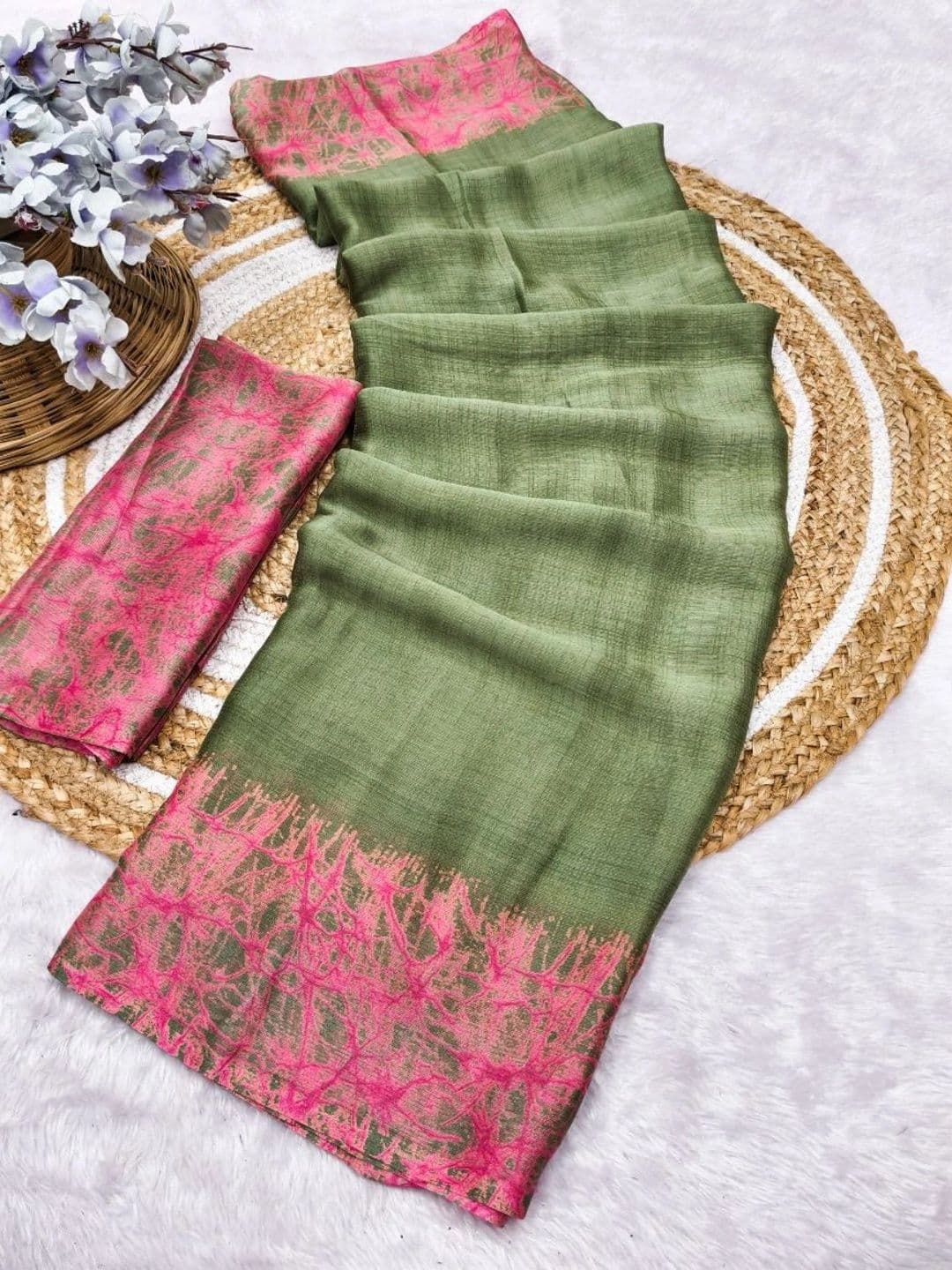 MAGNEITTA Pure Chiffon Designer Saree thumbnail 2