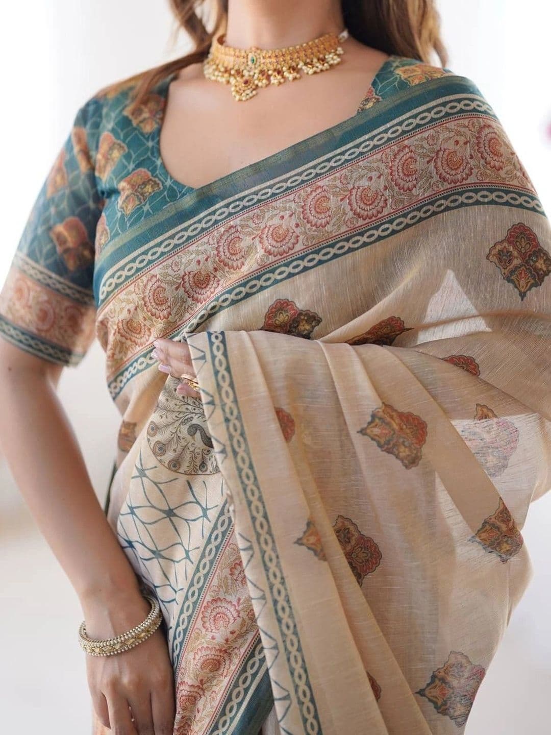 saneria silk Ethnic Motifs Linen Blend Bagru Saree thumbnail 3