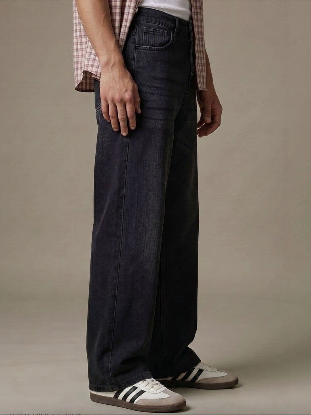 MASTERLY WEFT Men Mid-Rise Low Distress Denim Stretchable Baggy Jeans thumbnail 4