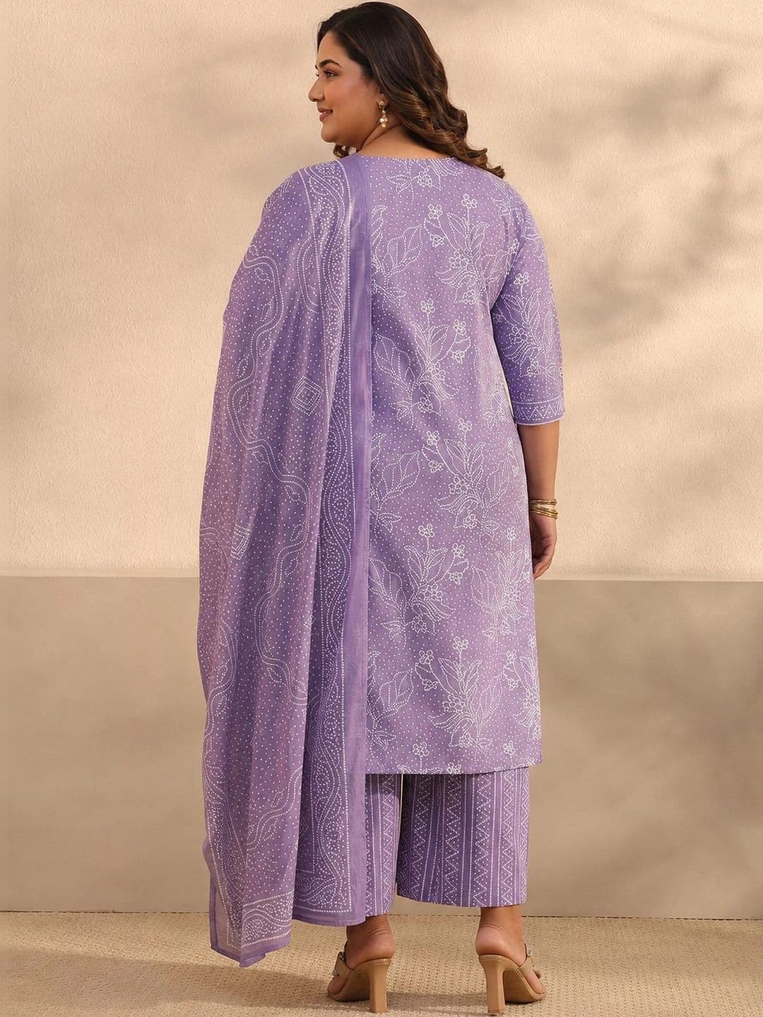 EXTRA LOVE BY LIBAS Women Ethnic Motifs Printed Regular Kurta with Palazzos & With Dupatta thumbnail 5