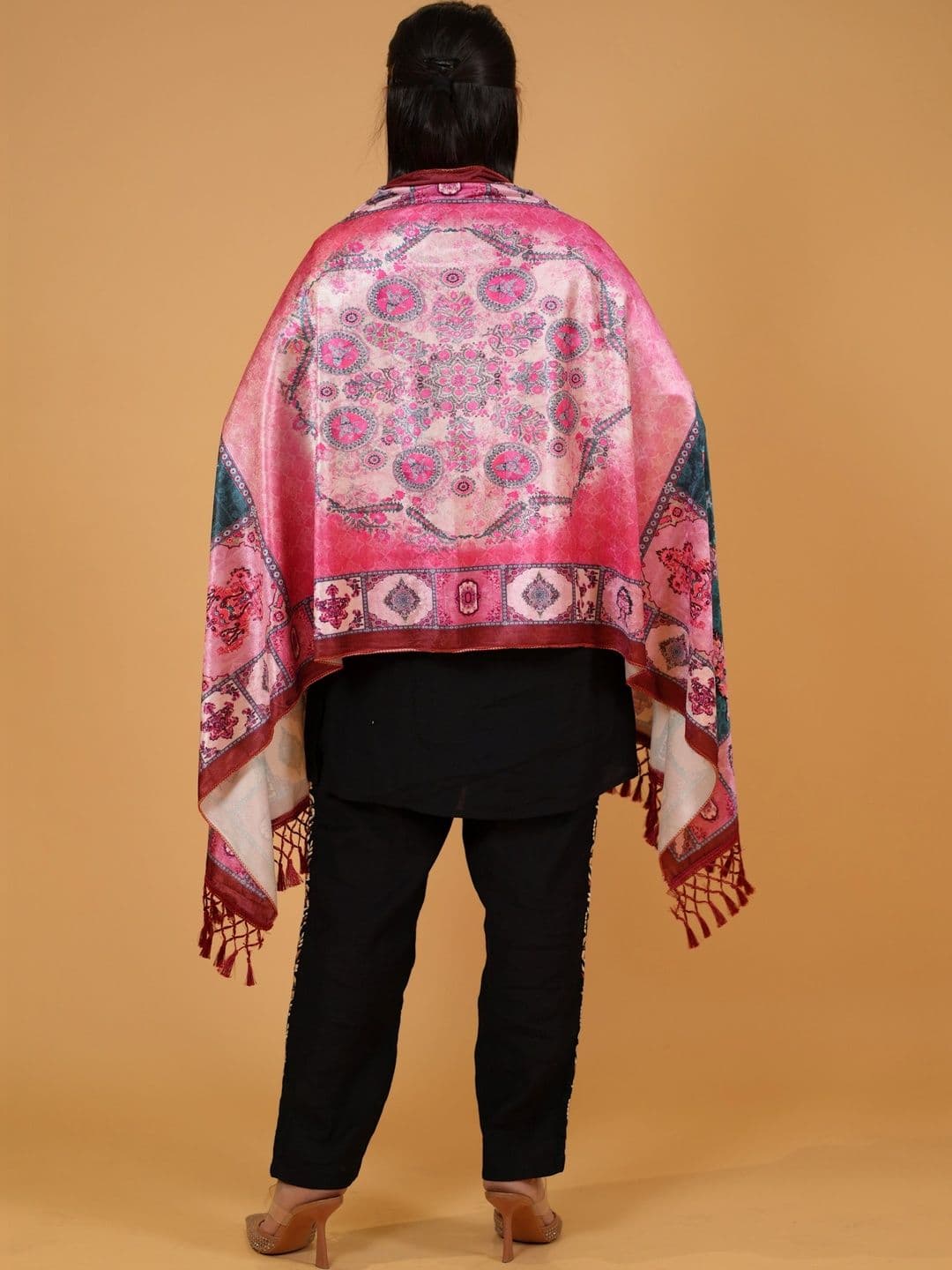 S.T. Women Ethnic Motifs Printed Velvet Shawl thumbnail 2