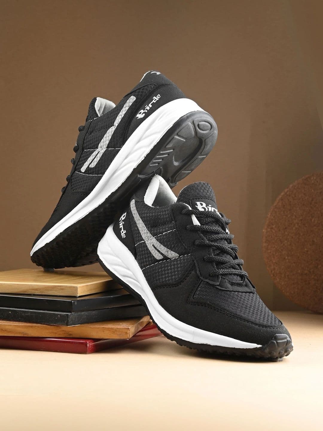 ZENG Men Mesh Running Non-Marking Shoes - view 1