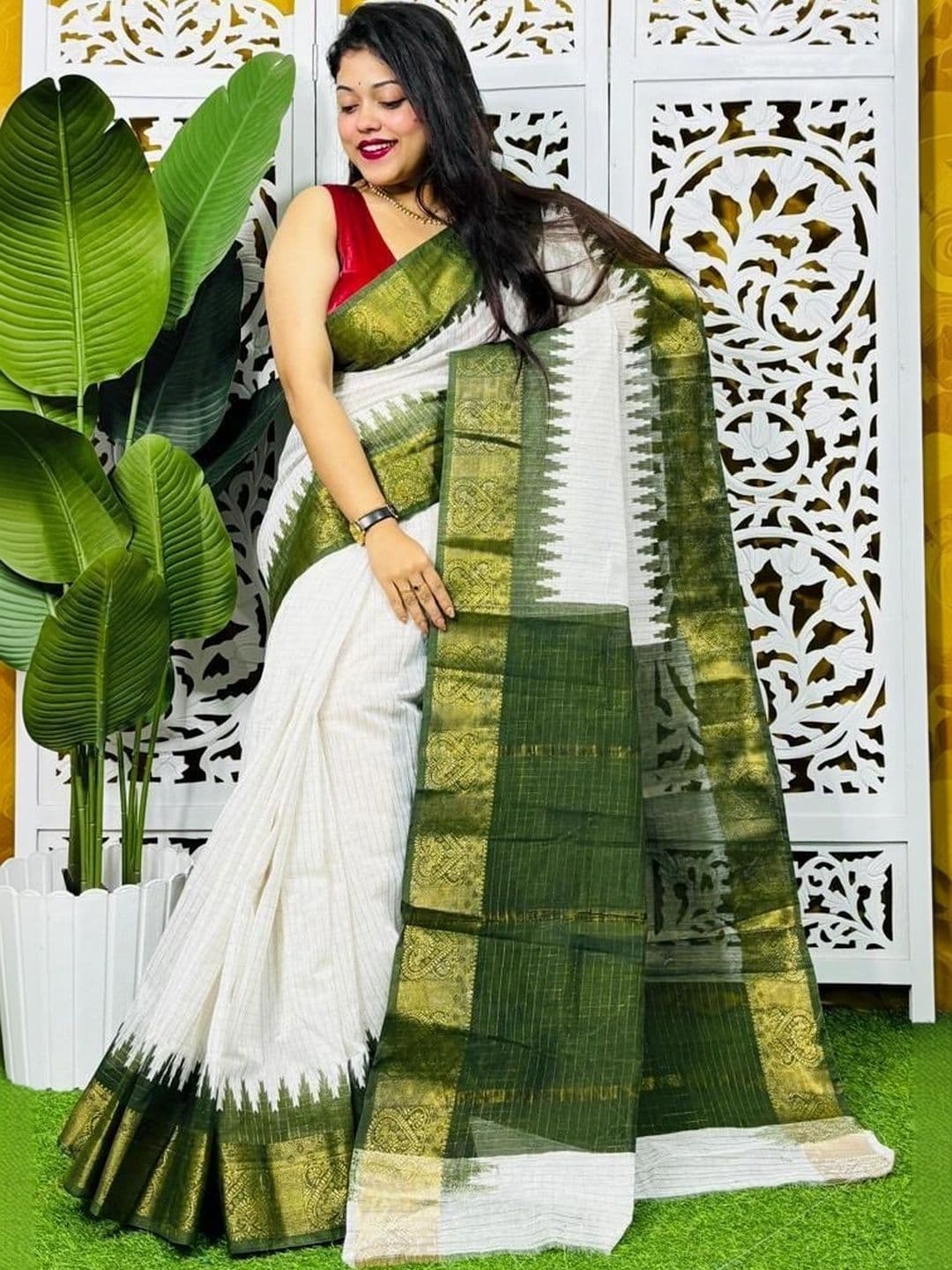 READYMART Woven Design Pure Cotton Saree - view 1
