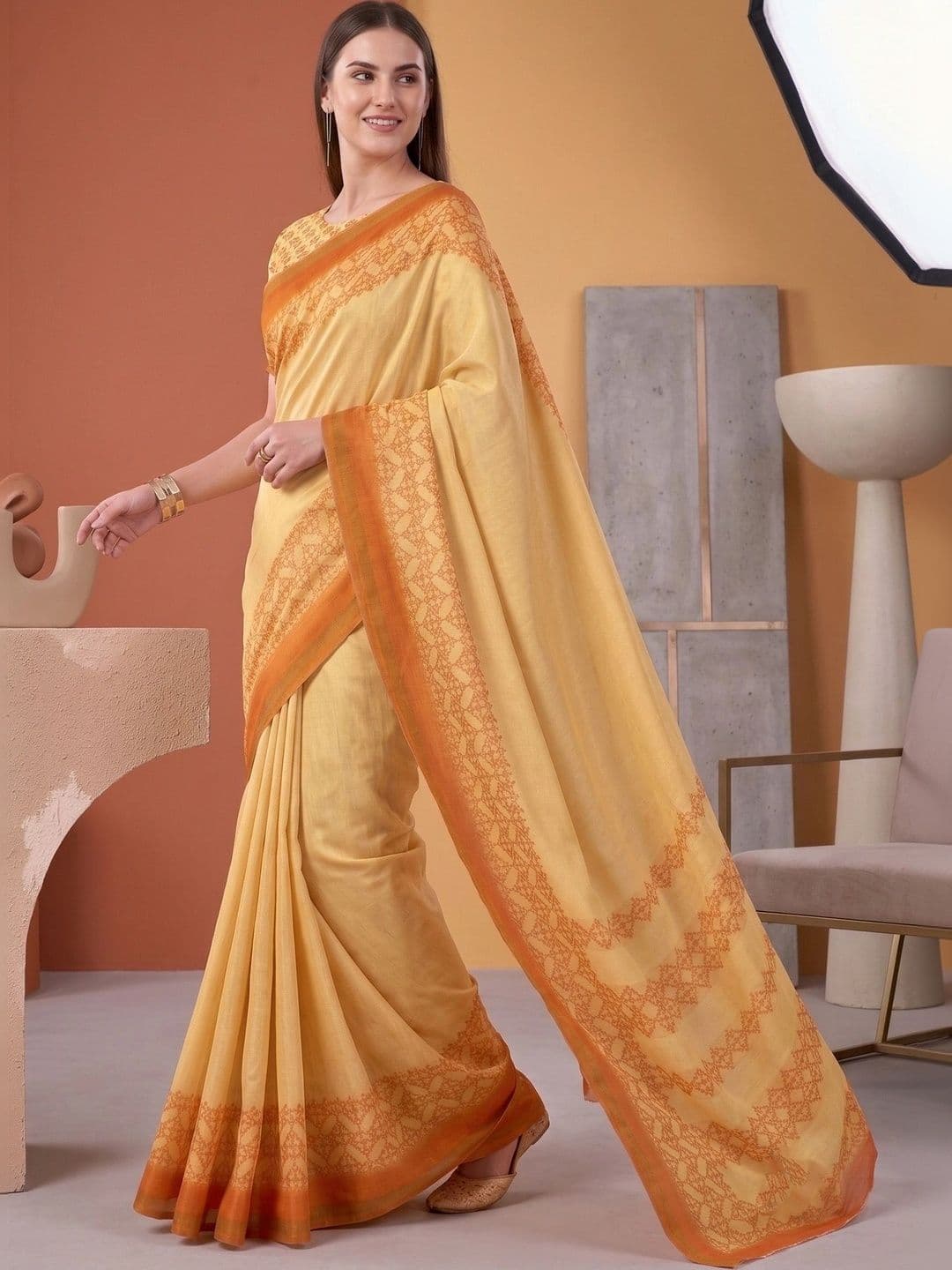 elora Fusion Linen Digital Printed Saree - view 1