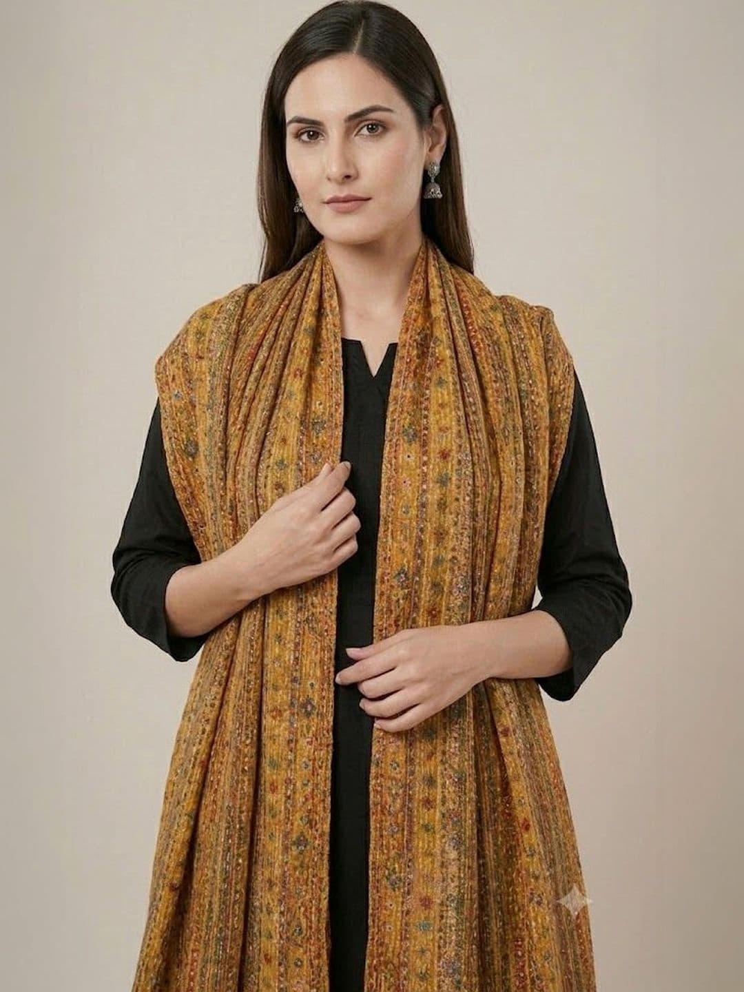 IVAARA Ethnic Motifs Embroidered Dupatta with Thread Work - view 1