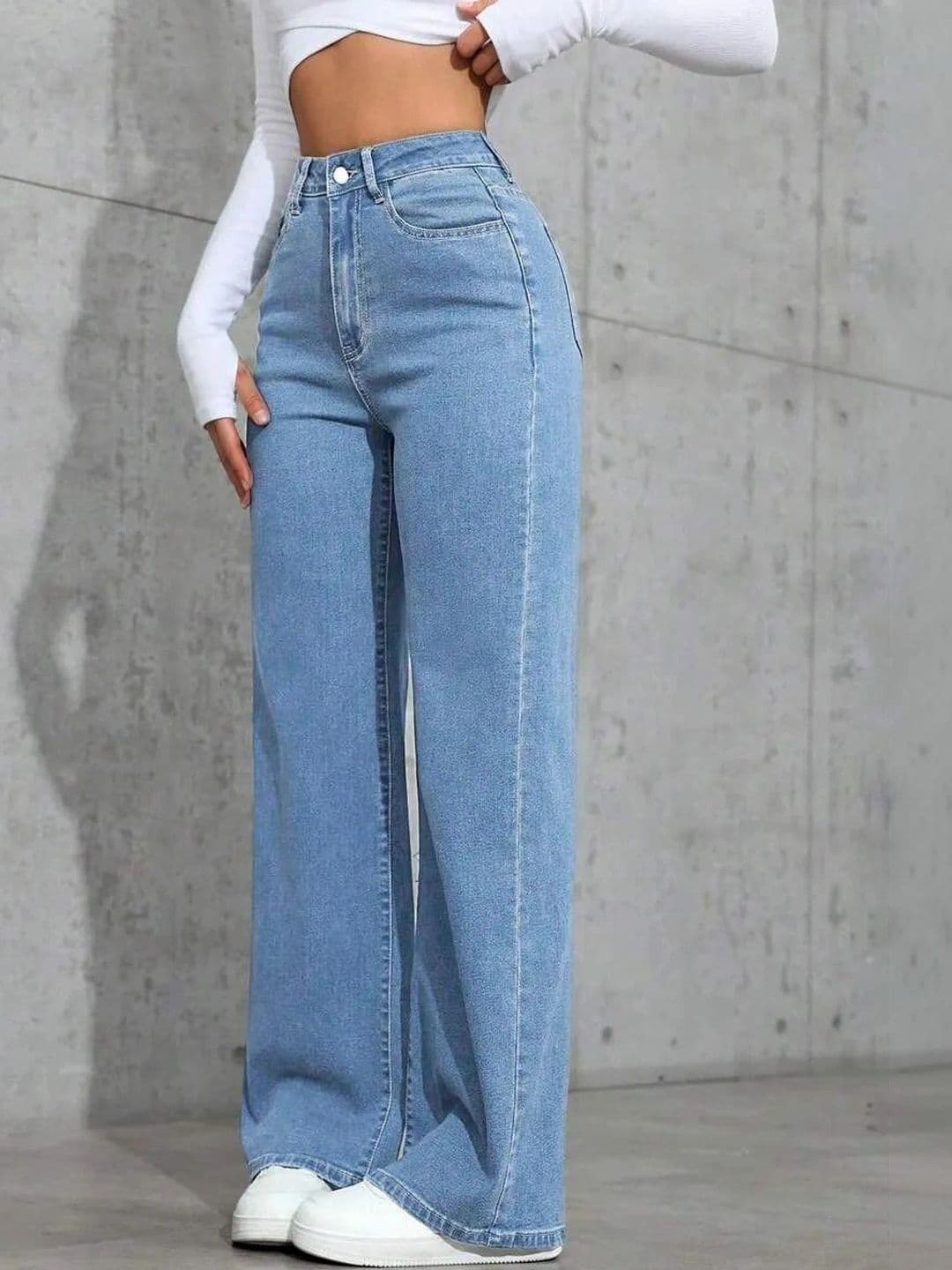 Mast & Harbour Women Comfort Wide Leg High-Rise Light Fade Stretchable Jeans thumbnail 3