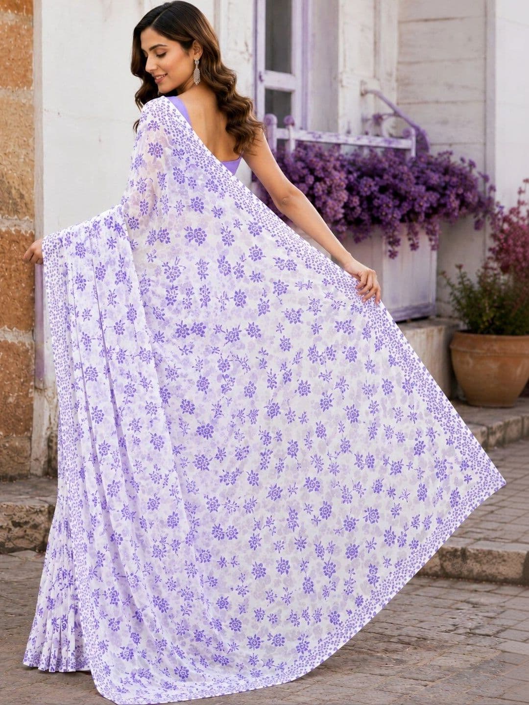 NARIVESH TRENDS Floral Poly Georgette Saree thumbnail 2