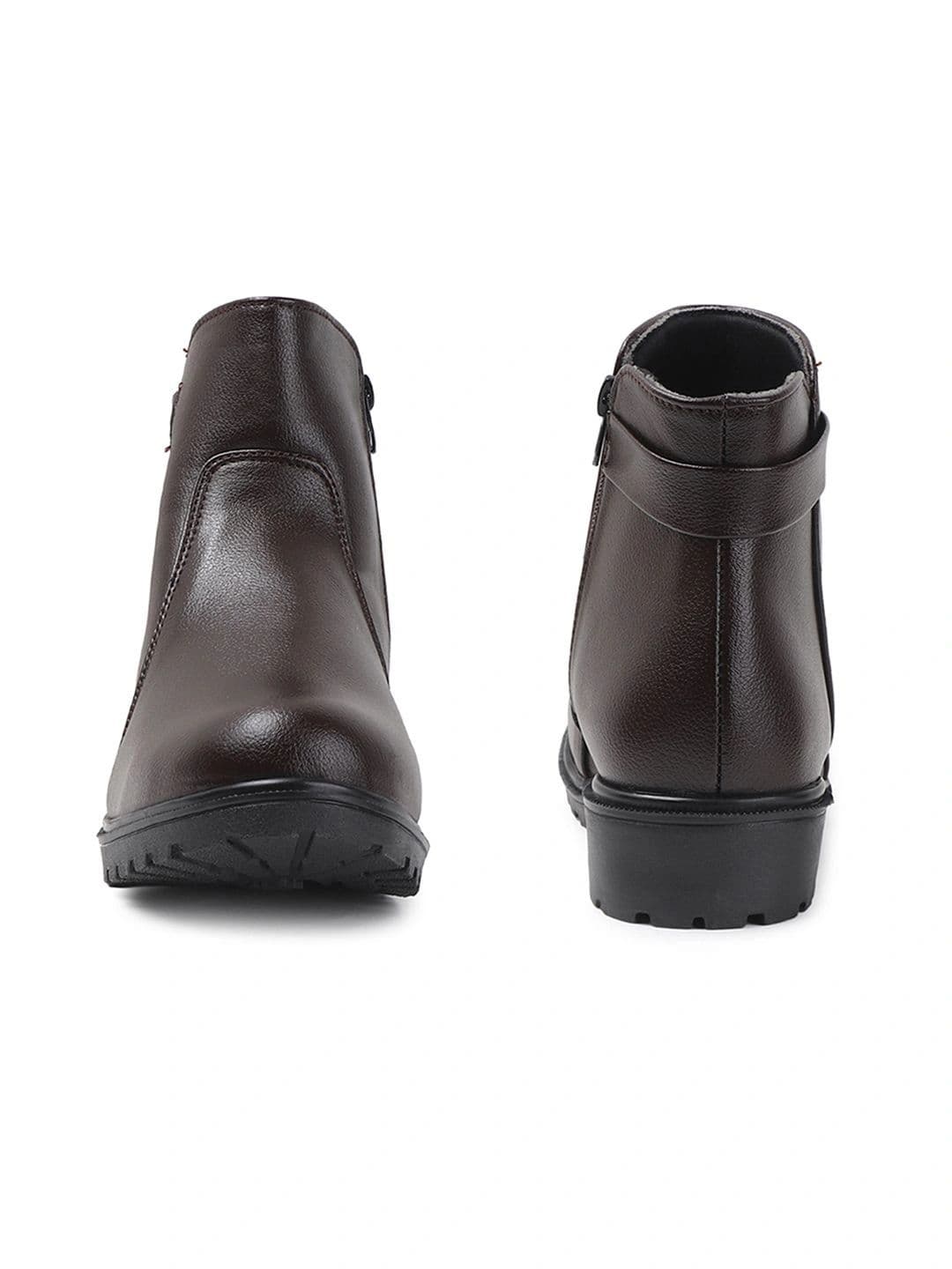 The Roadster Lifestyle Co Women Textured Round Toe Zip Fastening Ankle Boots with Block He thumbnail 3
