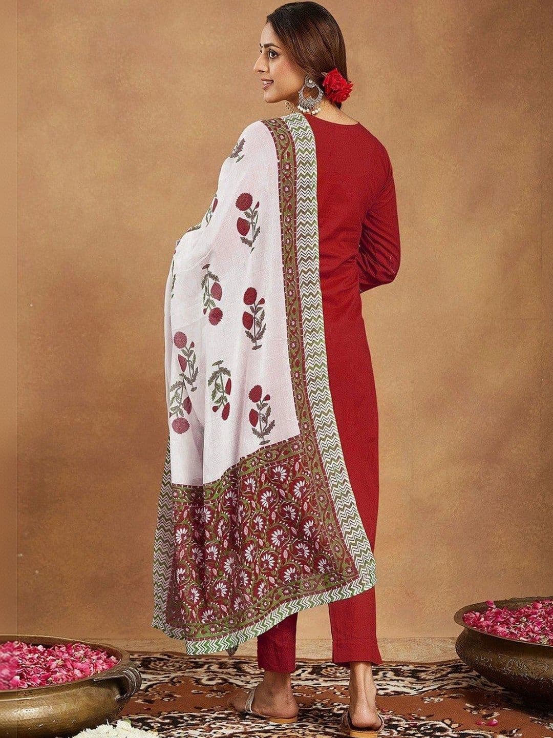 Trendy Kart2 Women Floral Regular Kurta with Trousers & With Dupatta thumbnail 3