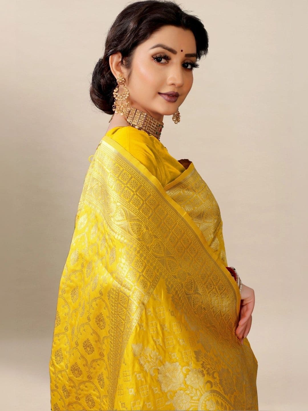 KALINI Floral Woven Design Zari Art Silk Banarasi Saree thumbnail 3