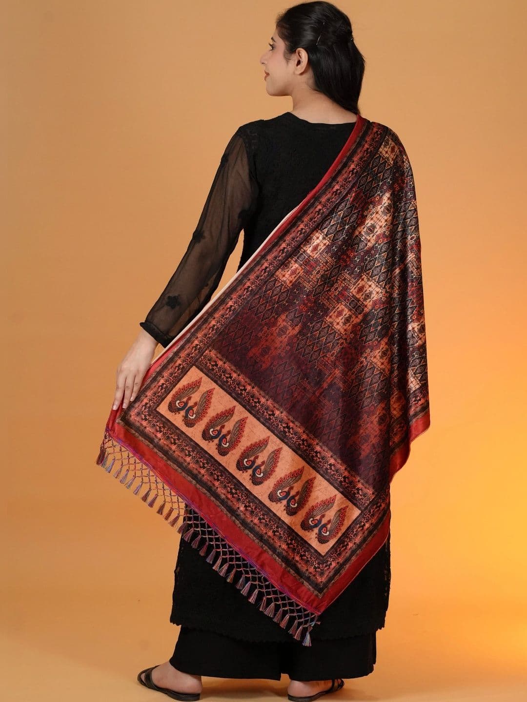 S.T. Women Ethnic Motifs Printed Velvet Shawl thumbnail 4