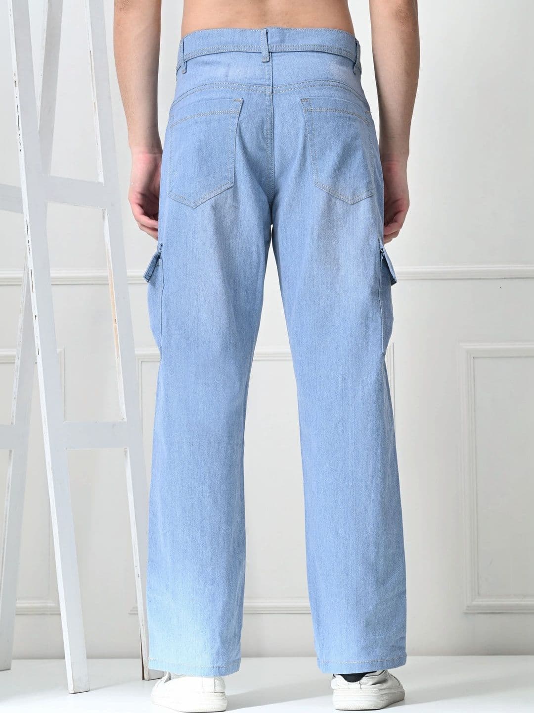 HERE&NOW Men's Light Wash 6-Pocket Cargo Relaxed Straight Fit Jeans thumbnail 5