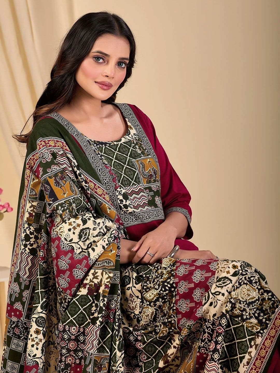 KAYABANDH Printed Pure Cotton Unstitched Dress Material thumbnail 4
