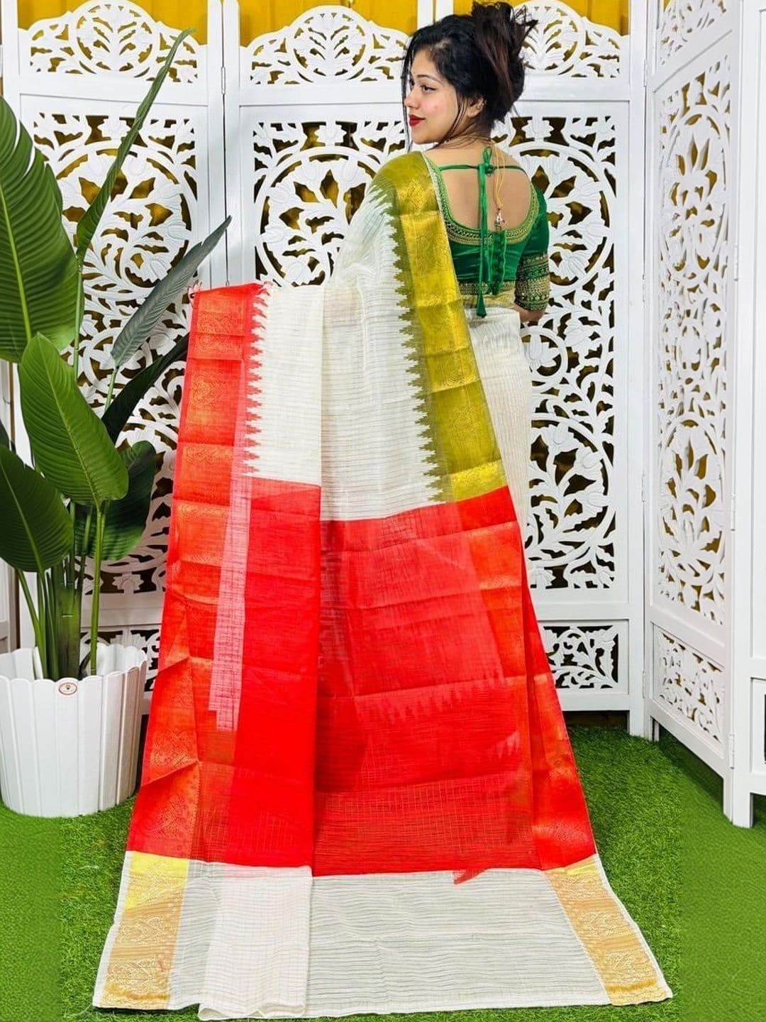 JHILUU Woven Design Zari Pure Cotton Saree thumbnail 2