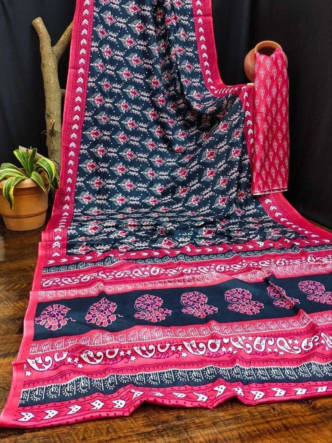 MITITA FASHION Saree thumbnail 2