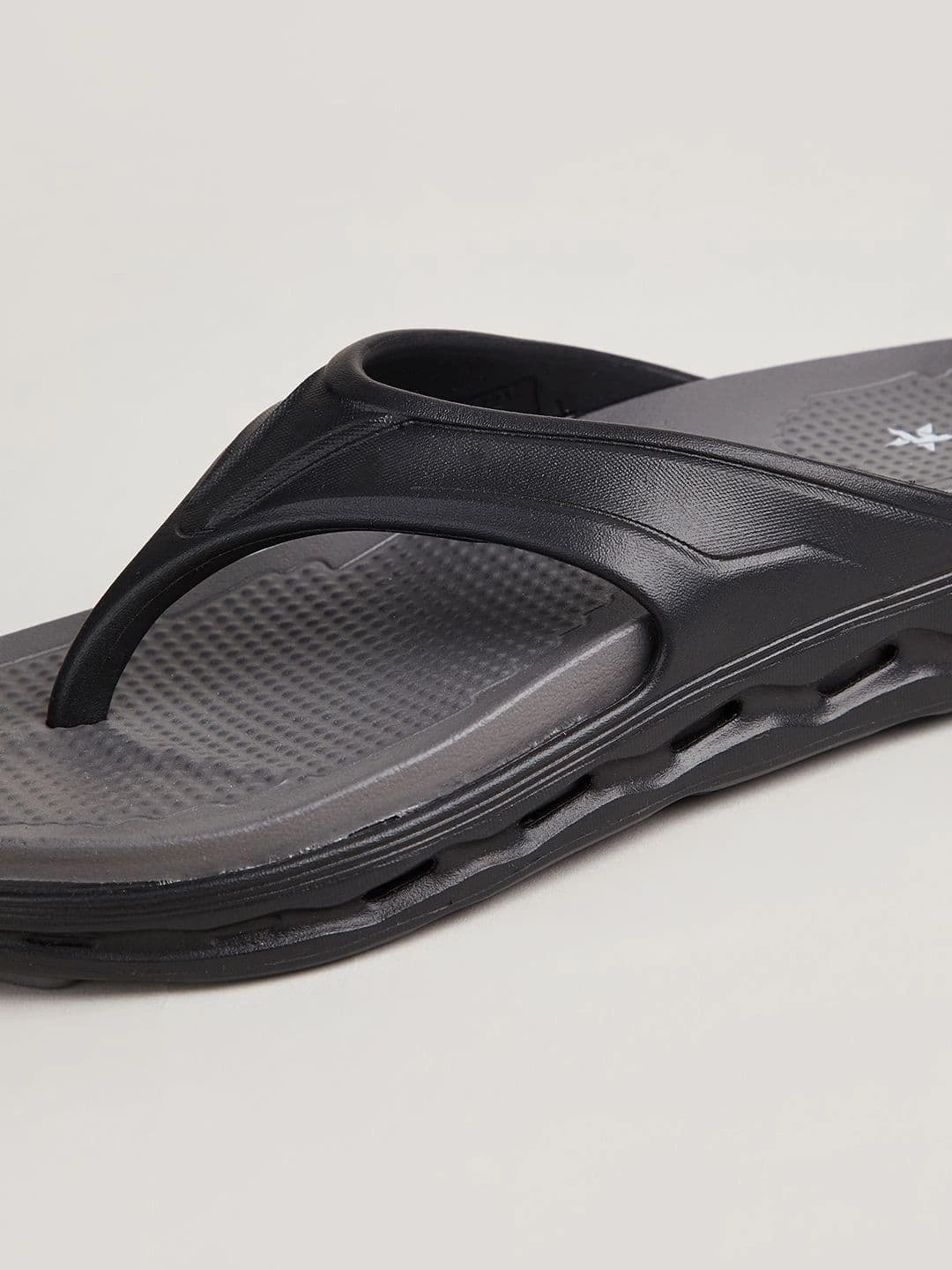 Forca by Lifestyle Men Thong Flip-Flops thumbnail 7
