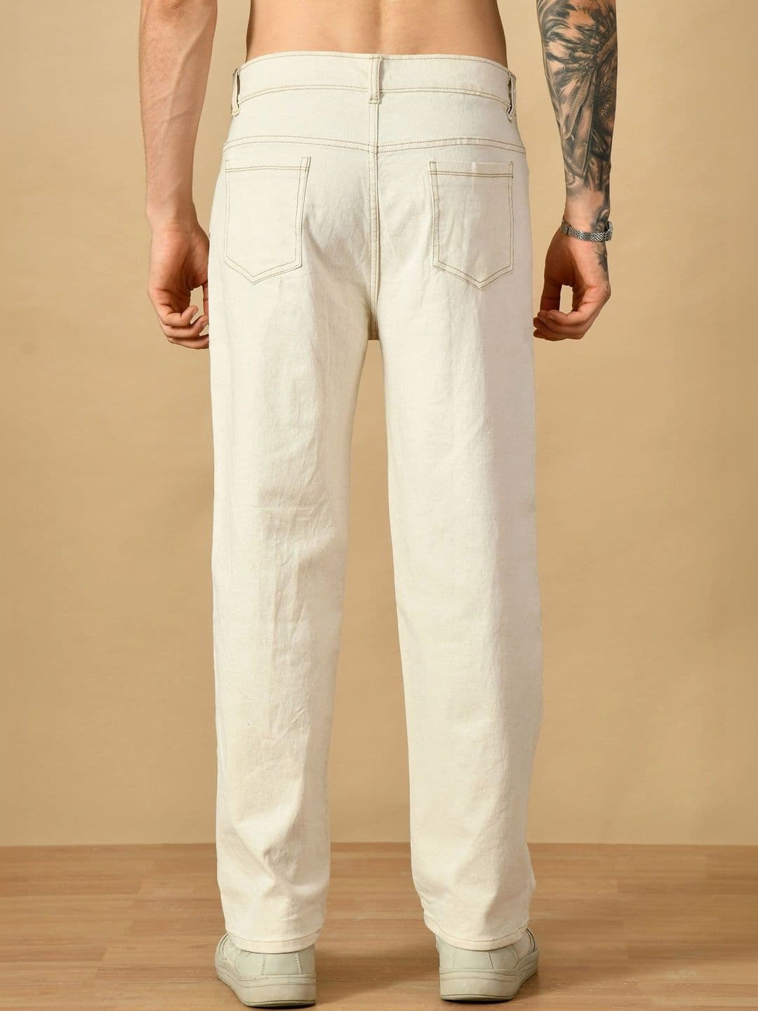 HERE&NOW Men's Beige Wash Contrast-Stitched Relaxed Straight Fit Jeans thumbnail 2