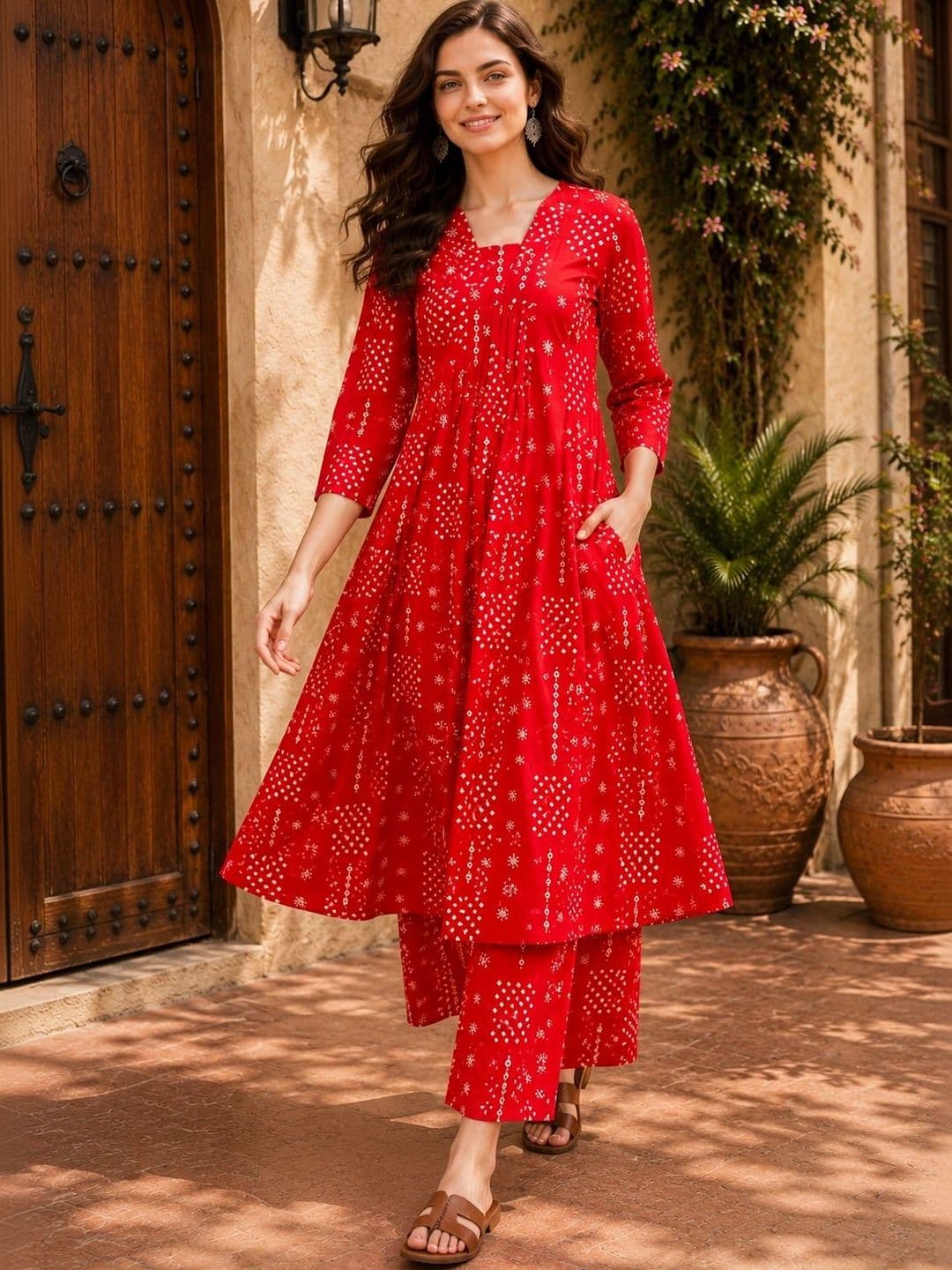 NEW ETHNIC 4 YOU Women Ethnic Motifs Printed Regular Kurta with Palazzos - view 1