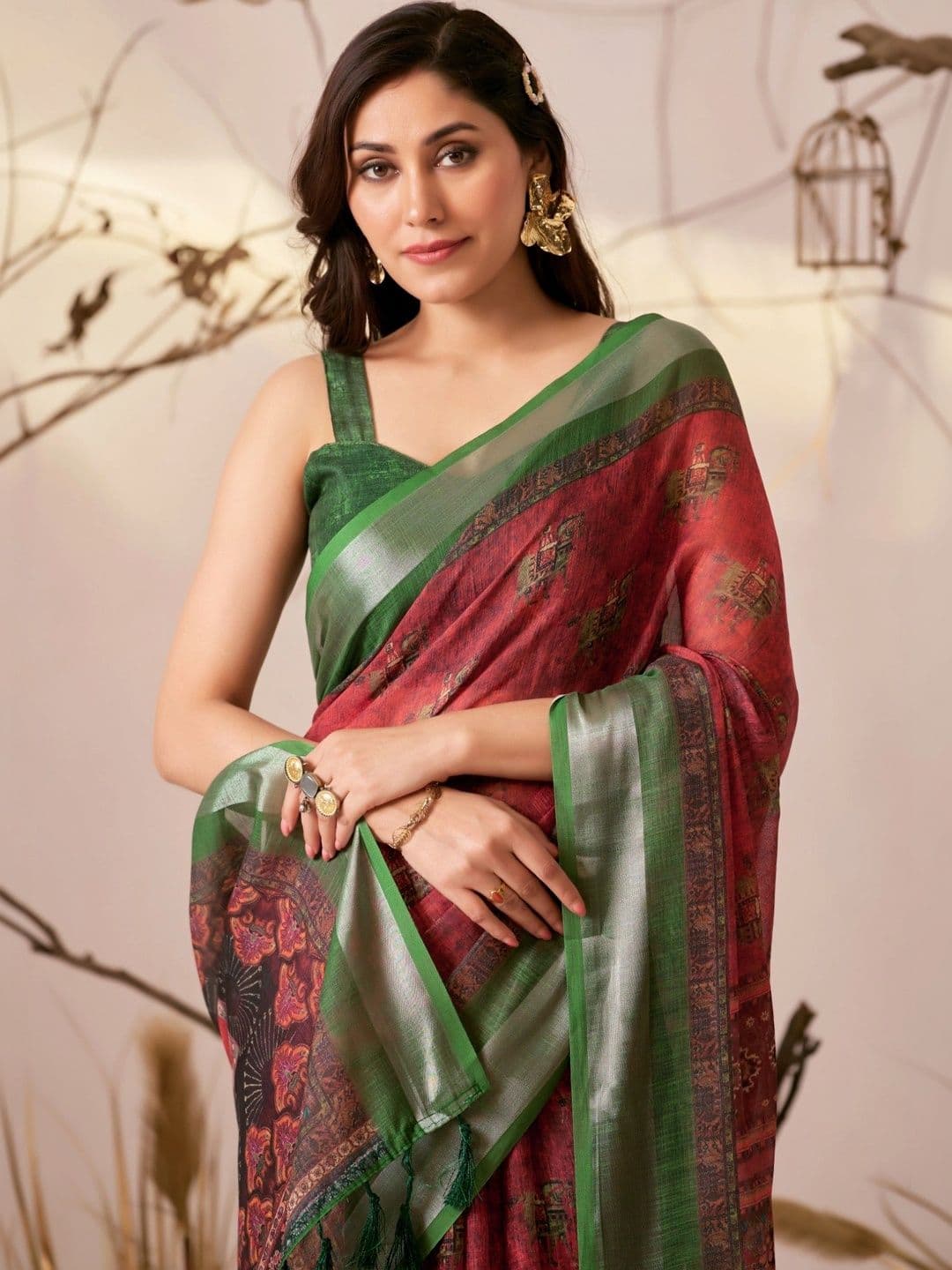 DIVASTRI Ethnic Motifs Linen Blend Designer Patola Saree thumbnail 4