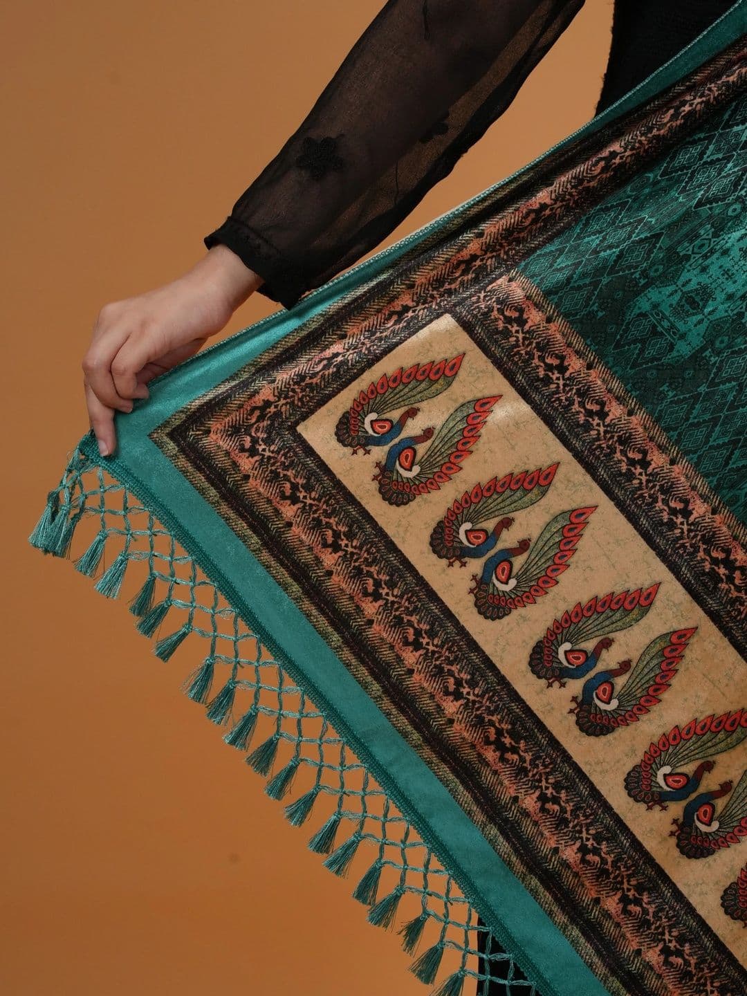 S.T. Women Ethnic Motifs Printed Velvet Shawl thumbnail 3
