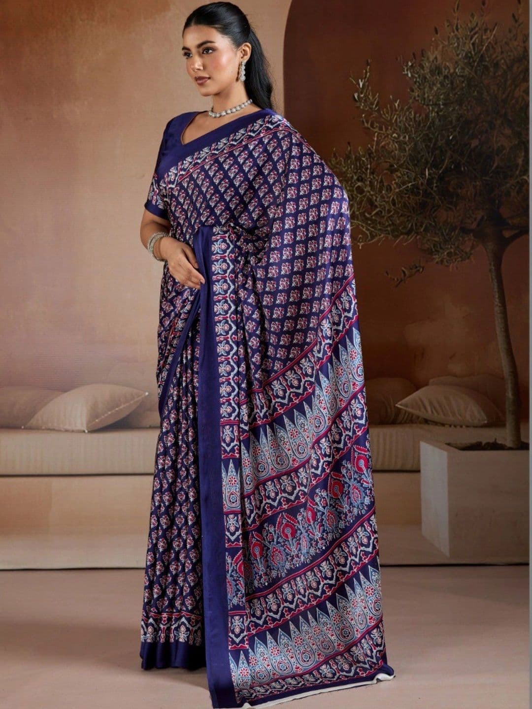 DIVASTRI Satin Designer Saree thumbnail 6
