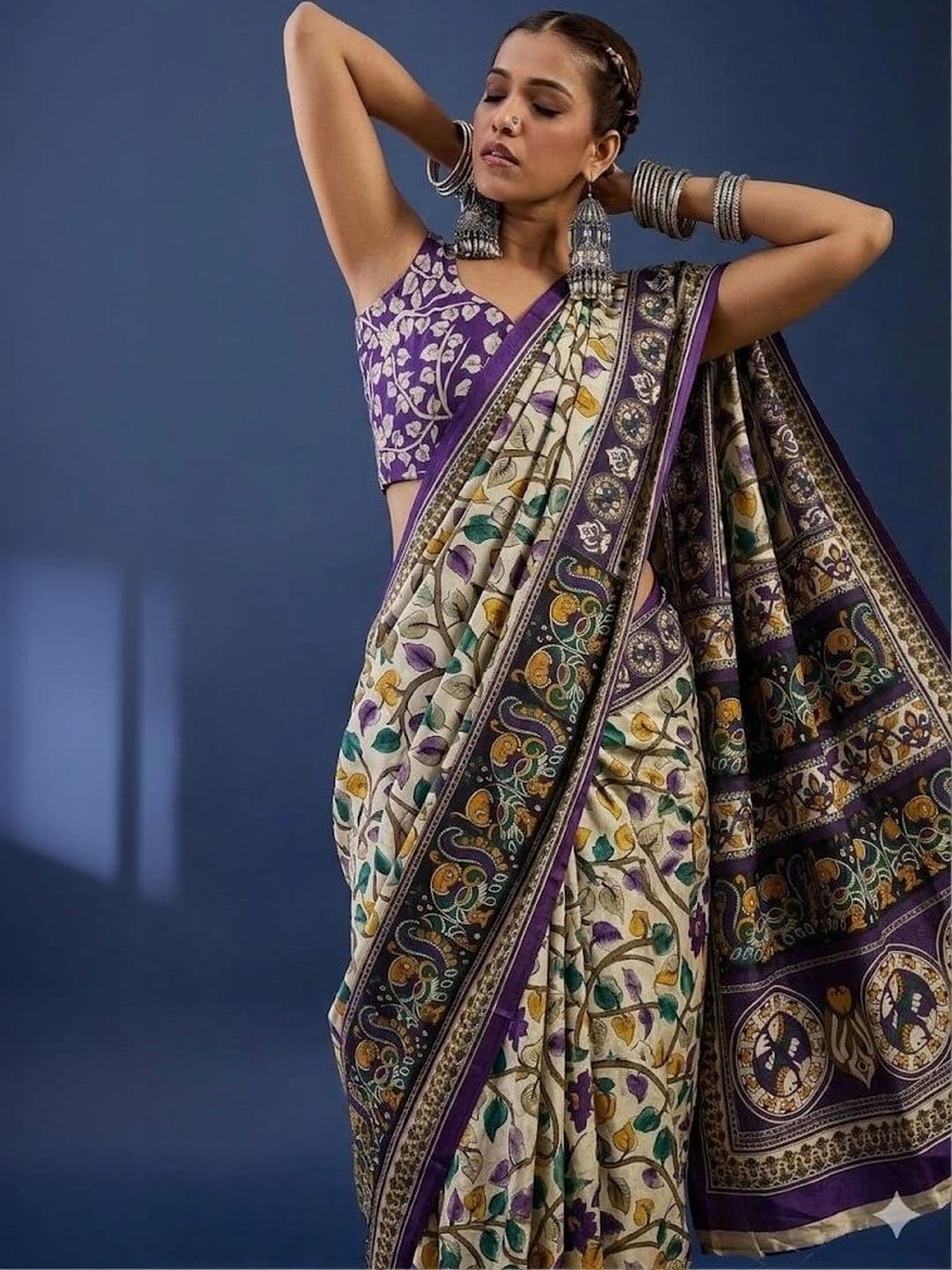 MITITA FASHION Floral Saree thumbnail 4