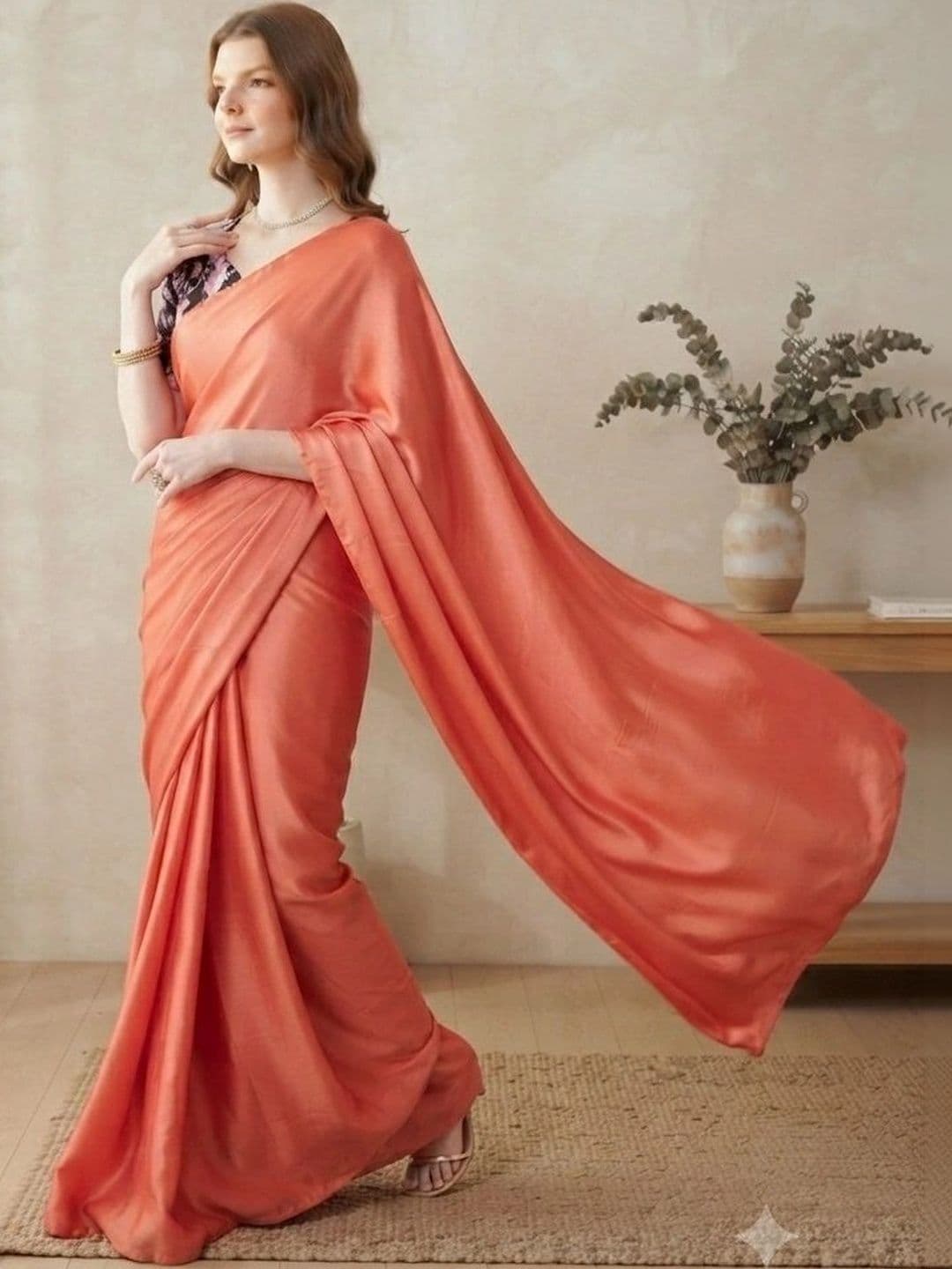 HERE&NOW Satin Saree thumbnail 2