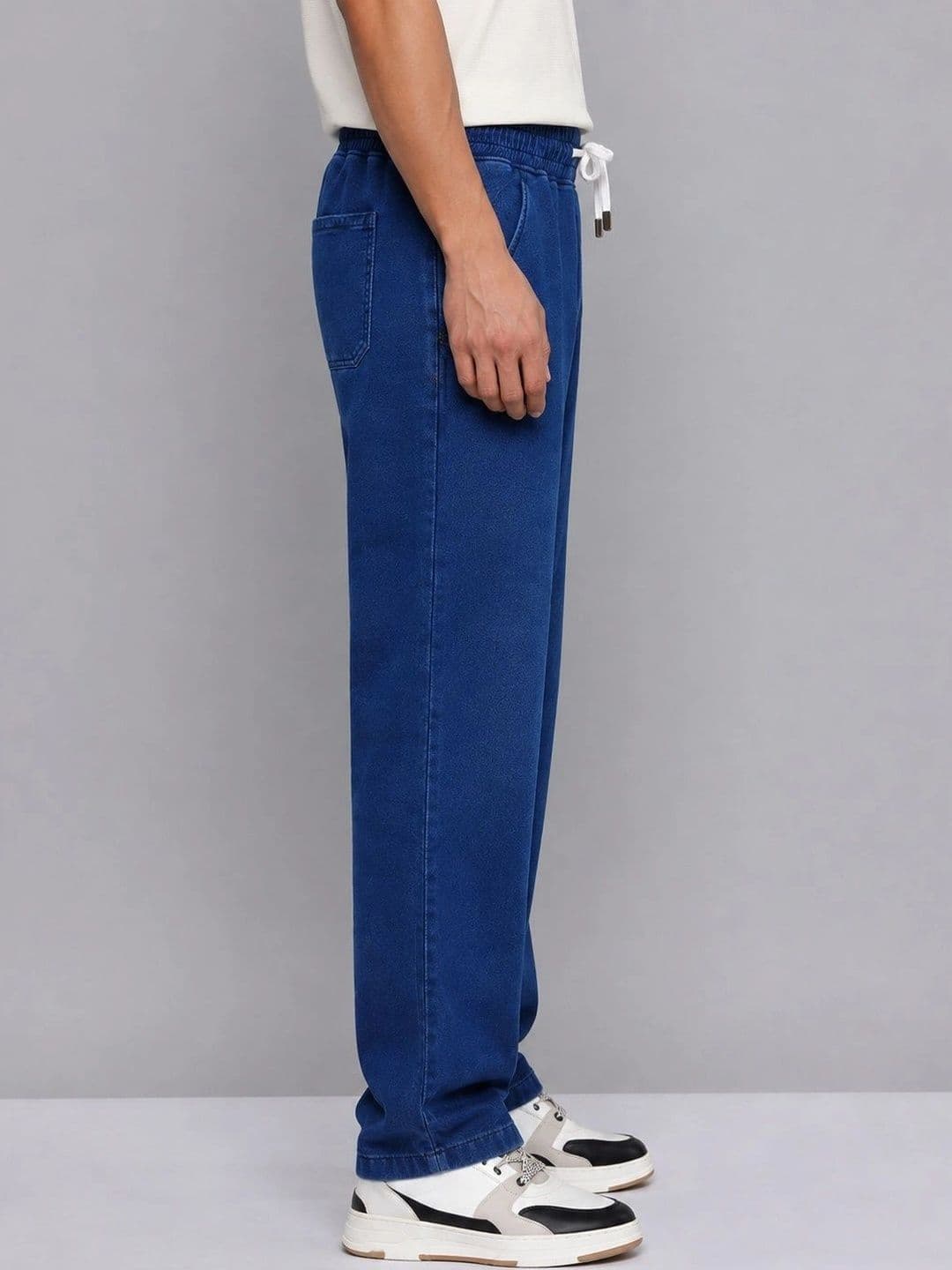 NOWI Men Straight Fit Mid-Rise Jeans thumbnail 6