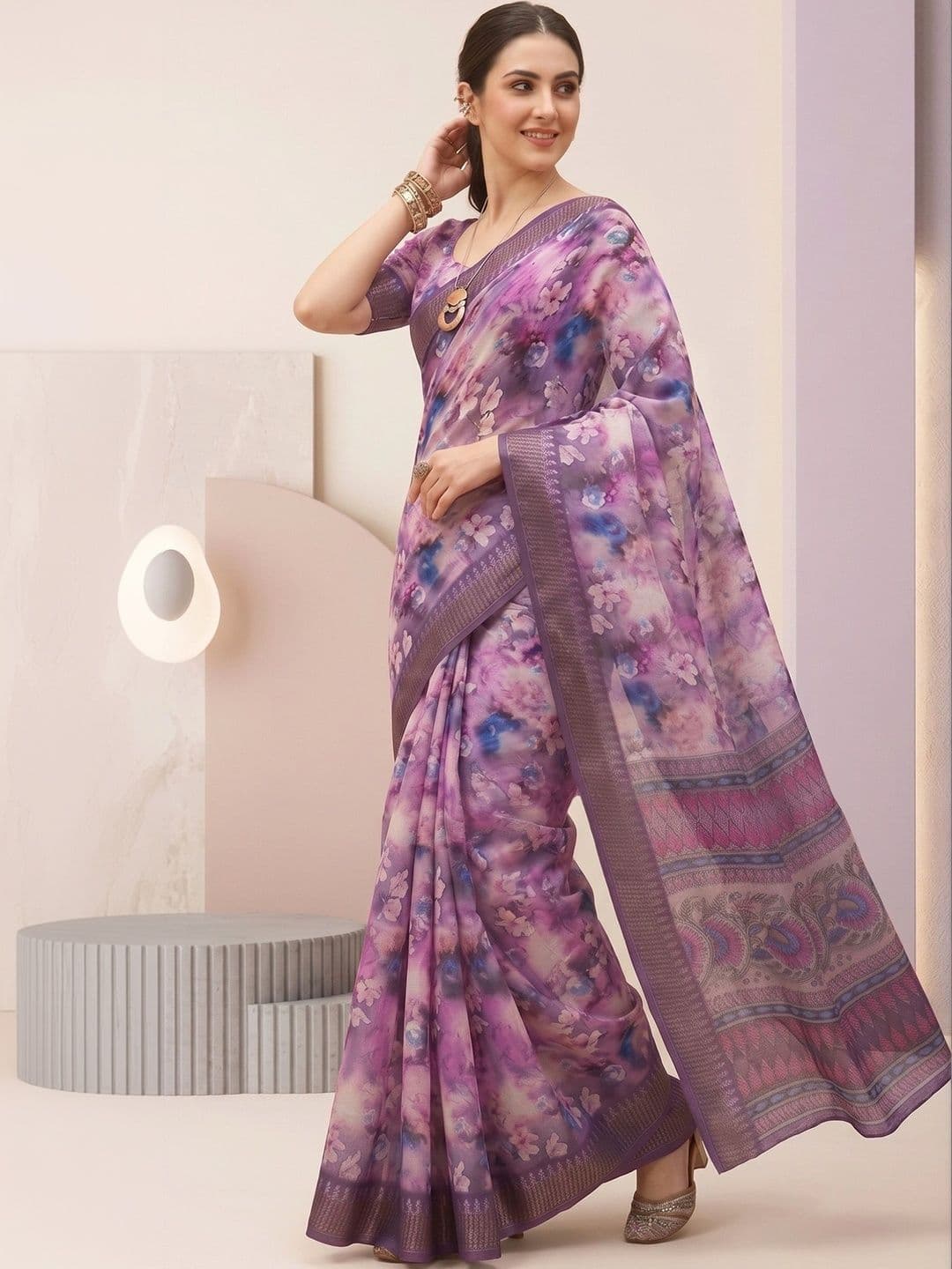 elora Linen Blend Fusion Saree thumbnail 2