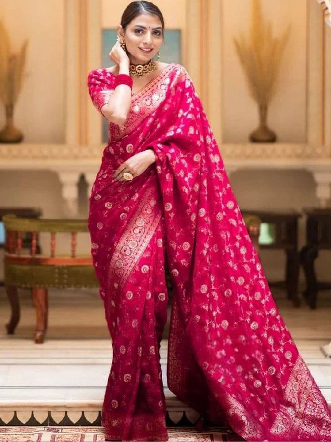 NARIVESH TRENDS Woven Design Zari Silk Cotton Saree - view 1