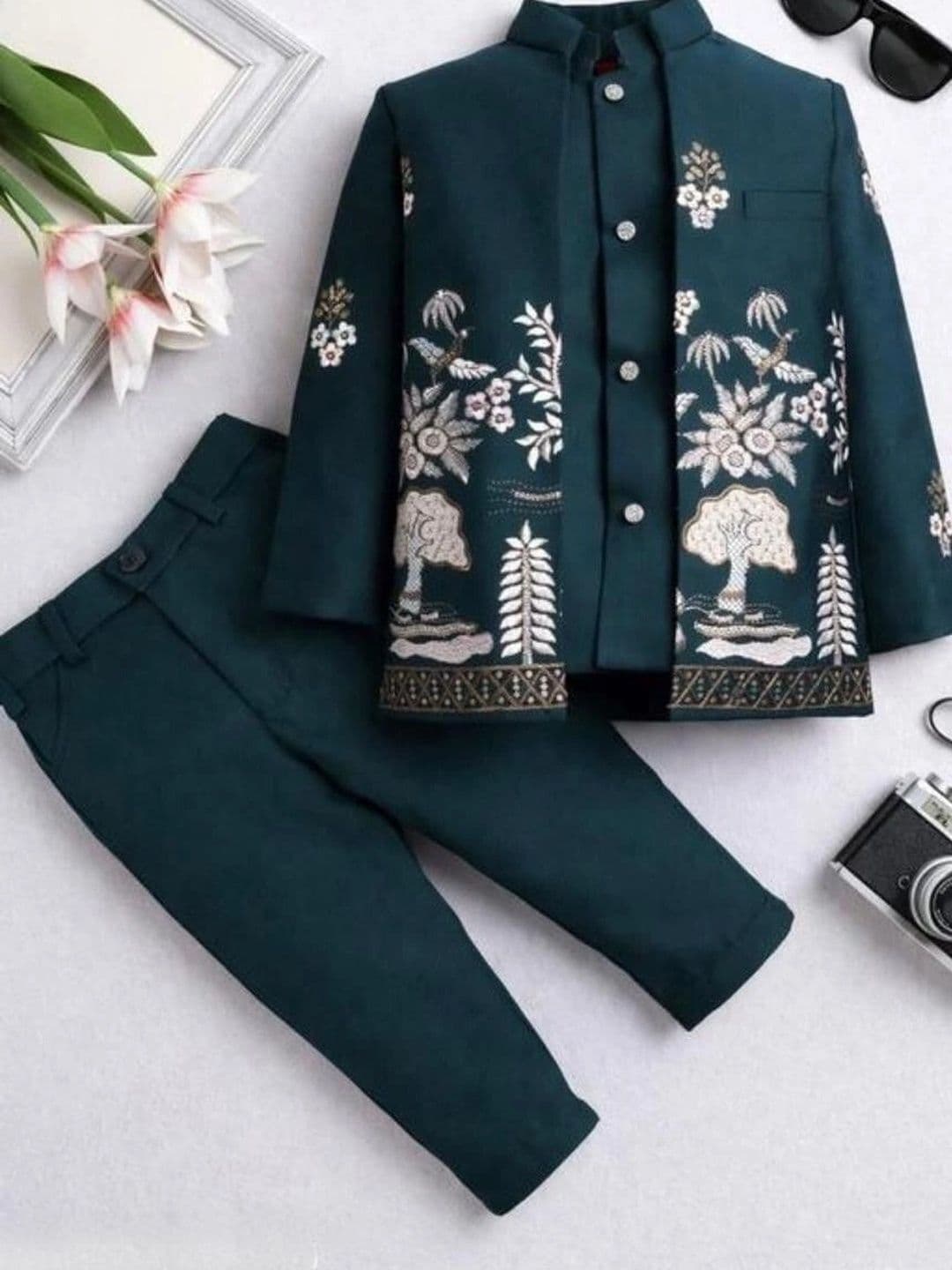 Elite Trend Traders Boys Embroidered Mandarin Collar Sherwani Set - view 1