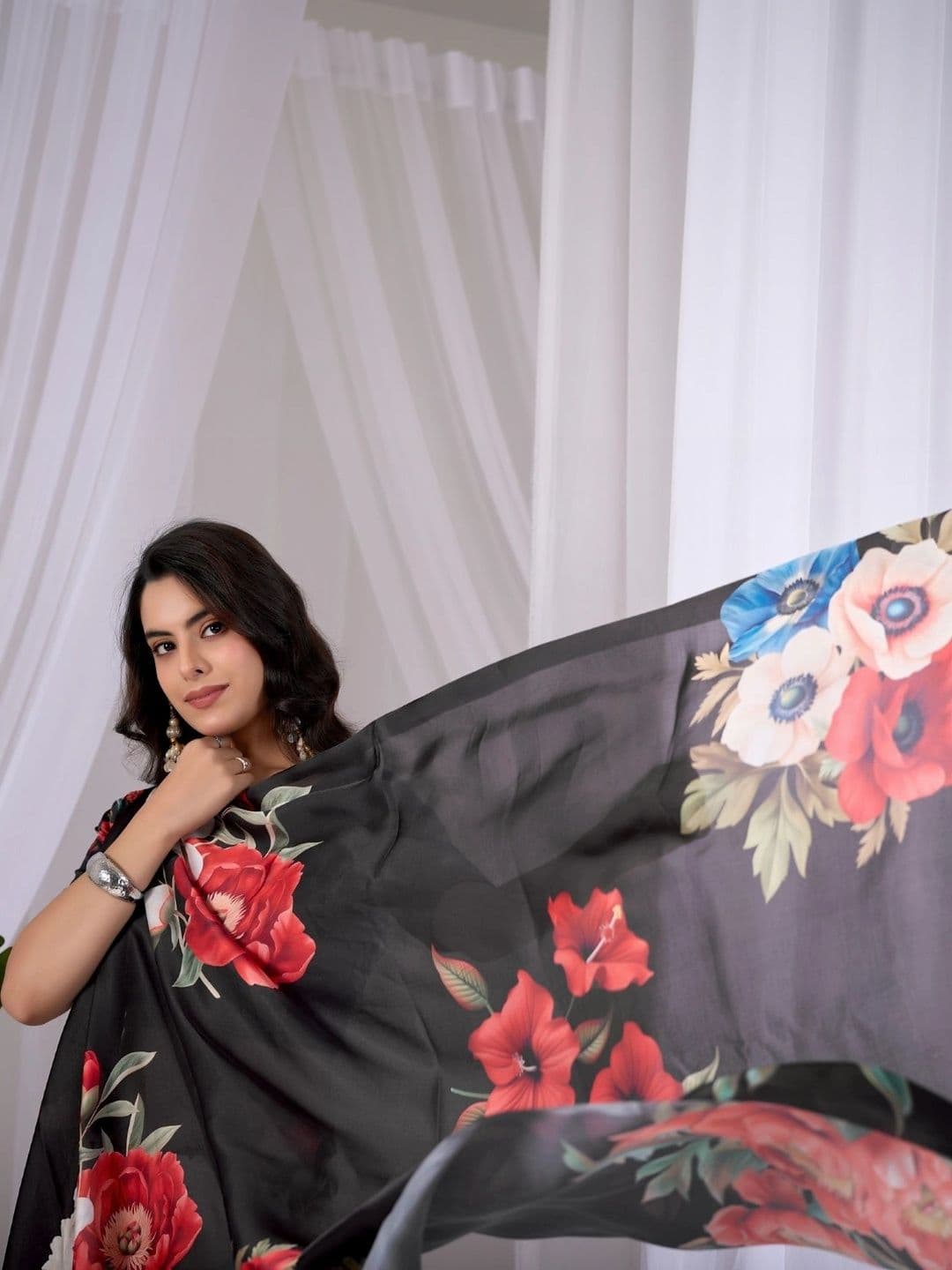 Mitera Floral Satin Designer Saree thumbnail 4