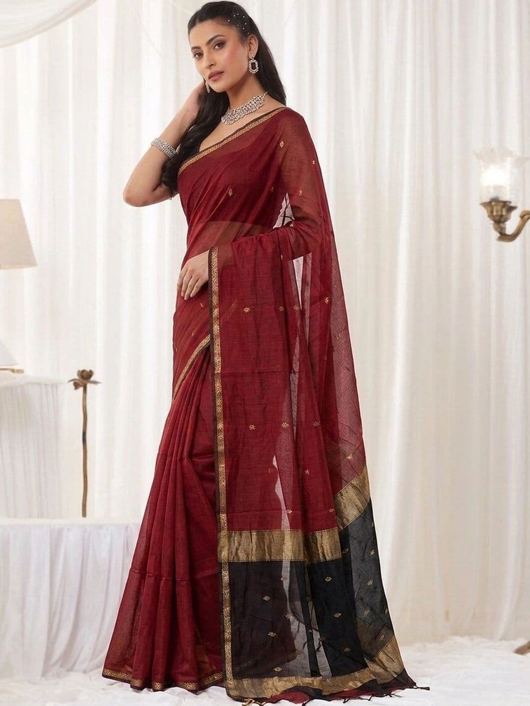 UMANTA Silk Blend Banarasi Saree thumbnail 4