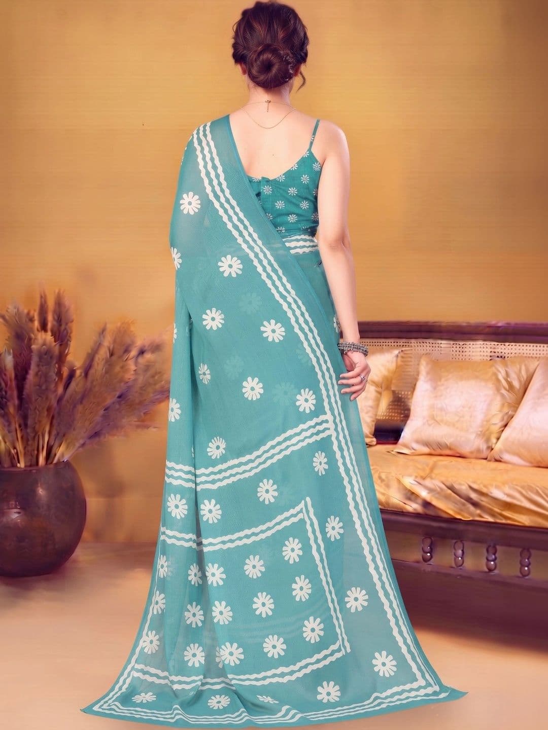 MAGNEITTA Floral Pure Chiffon Designer Saree thumbnail 3