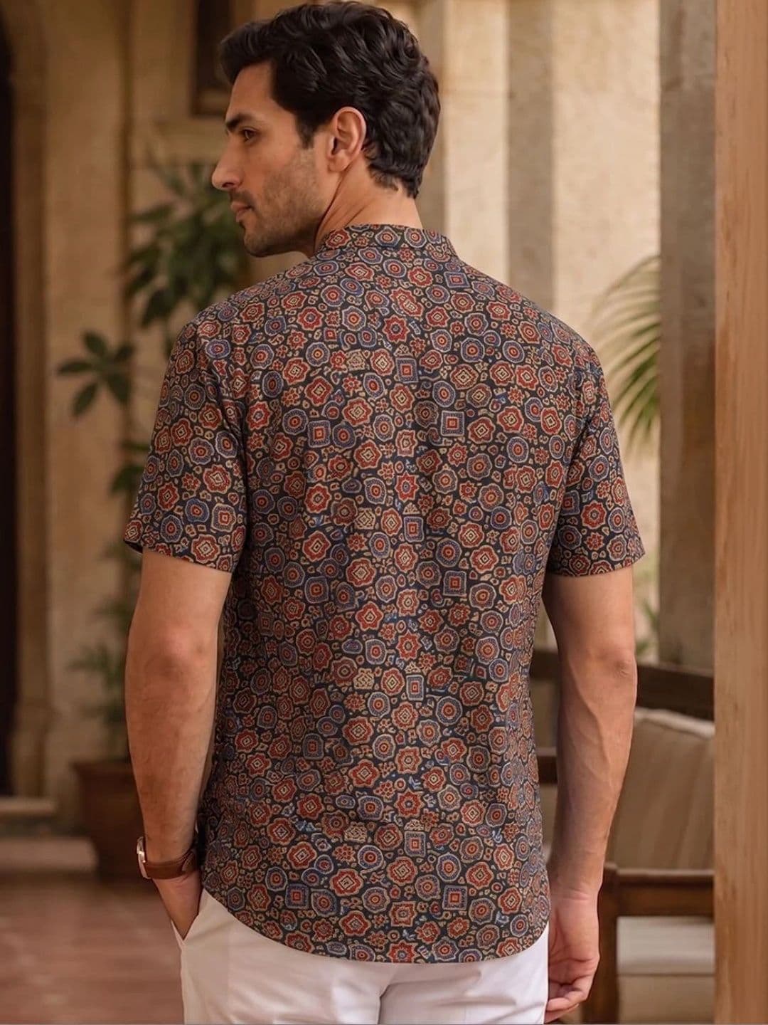 Avishya Men Geometric Printed Handloom Kurta thumbnail 4