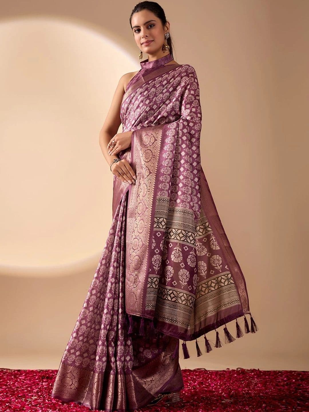 Mitera Zari Silk Blend Designer Saree thumbnail 7