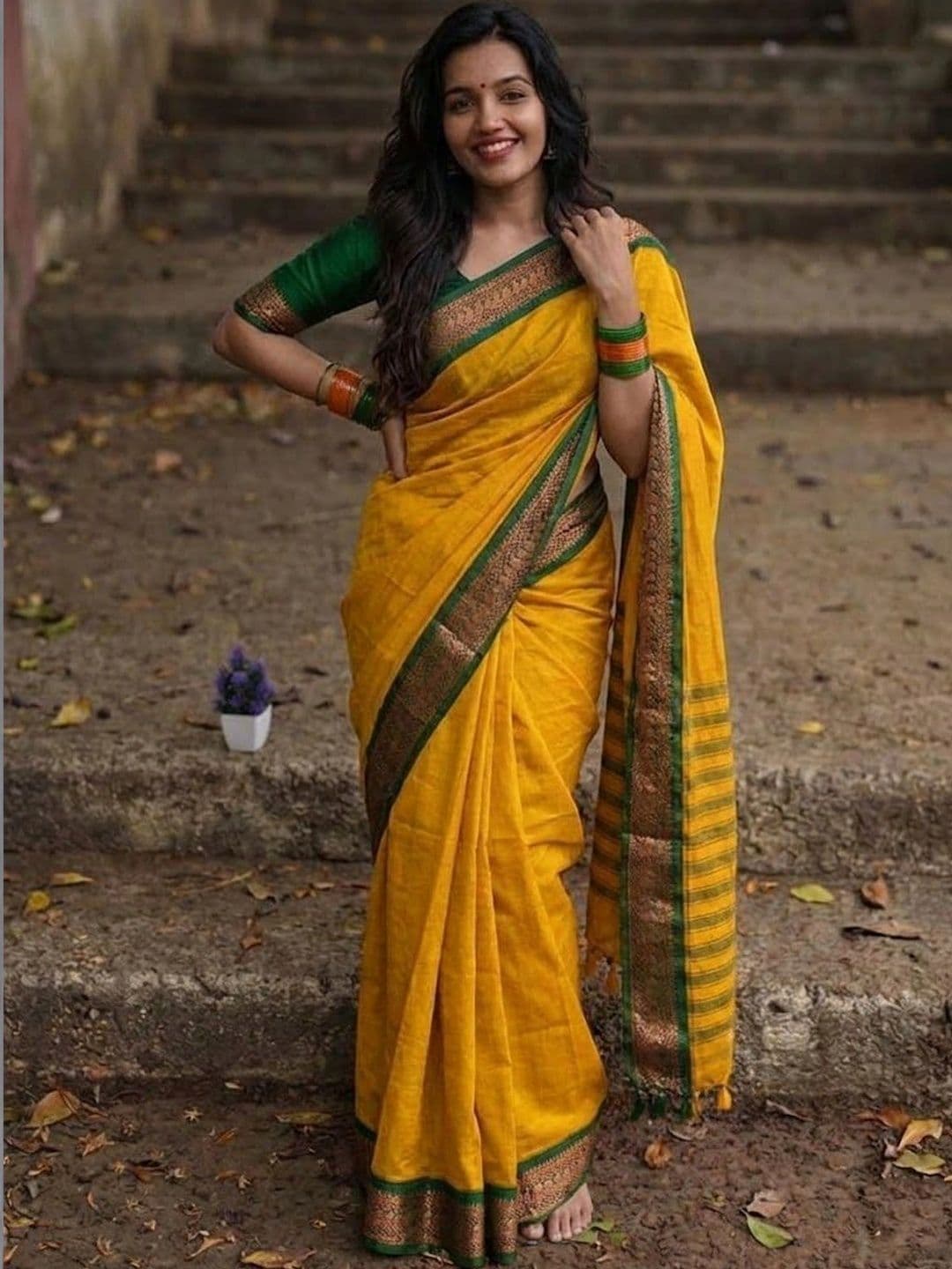 ALPENIKA Embellished Zari Art Silk Mysore Silk Saree thumbnail 2