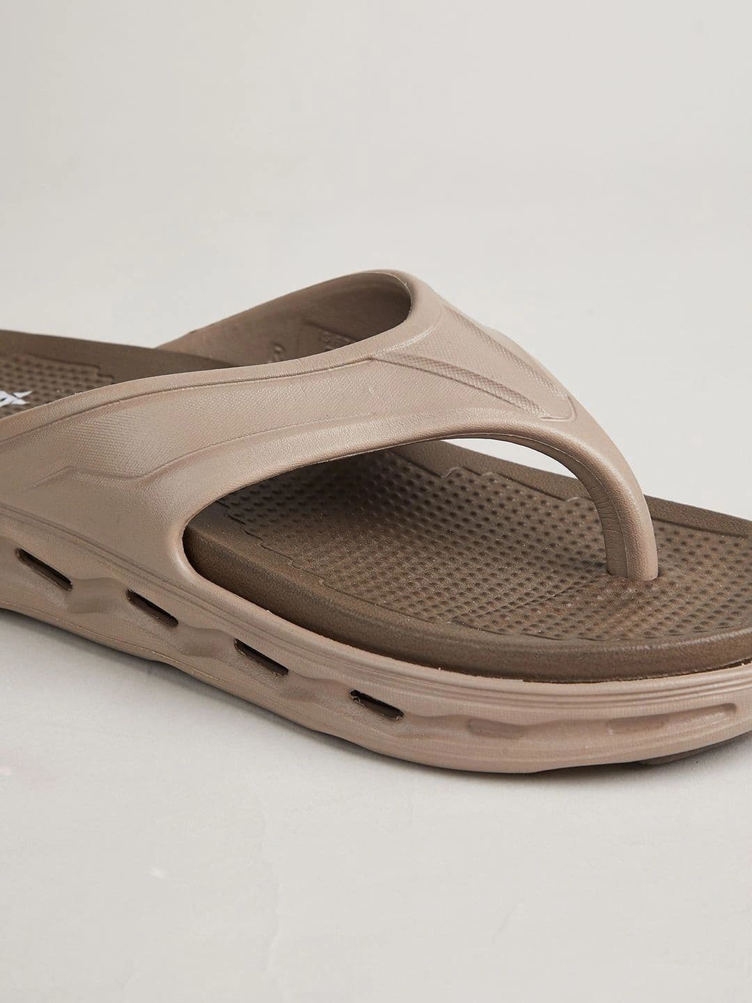 Forca by Lifestyle Men Thong Flip-Flops thumbnail 6